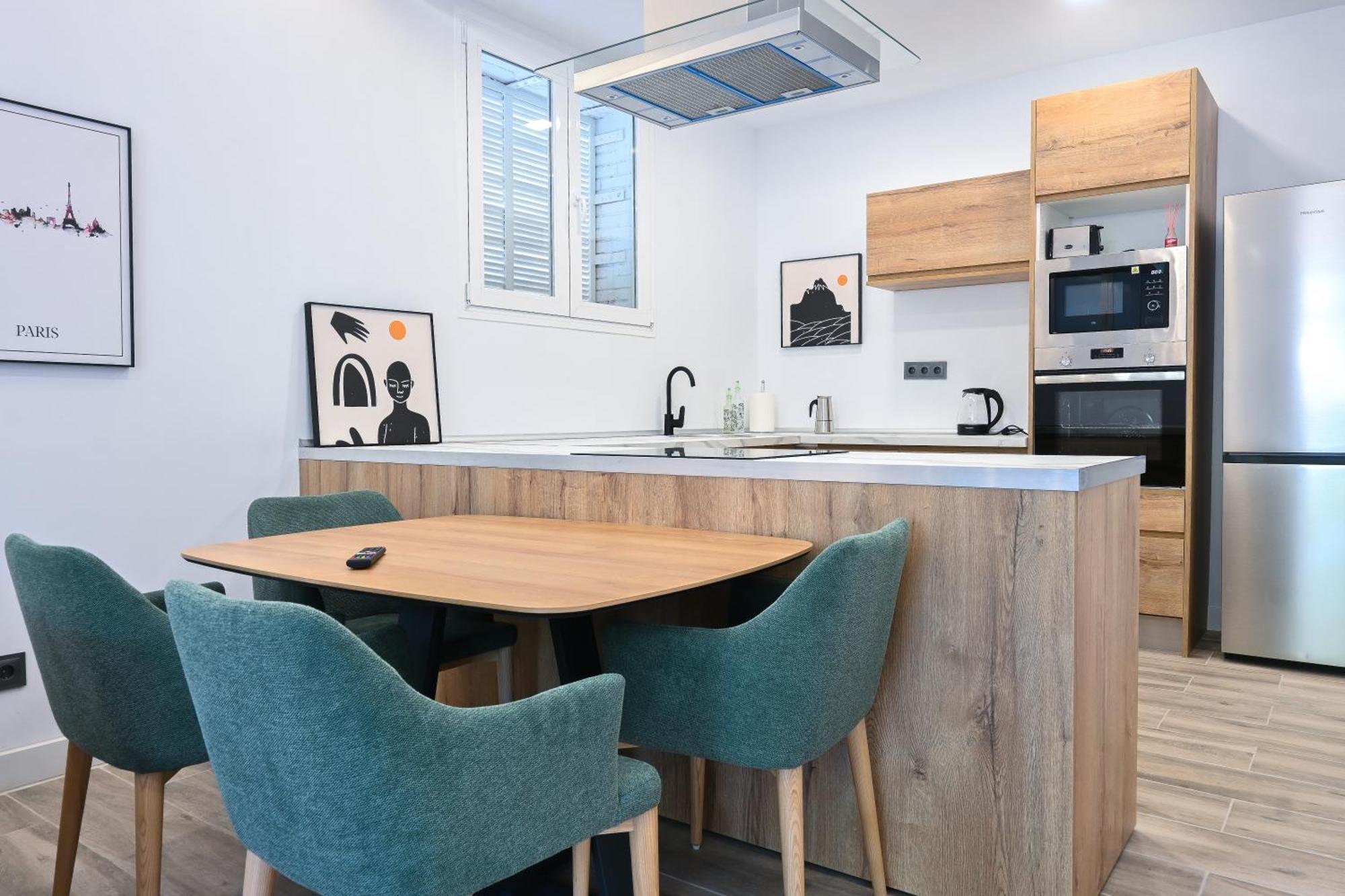 Apartment For Bonito Temporal De Dos En Hortaleza Boy5 Madrid
