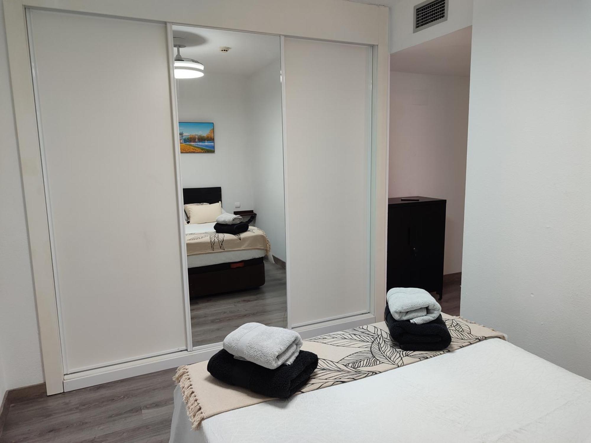 Puerta Del Metropolitano Apartment Madrid