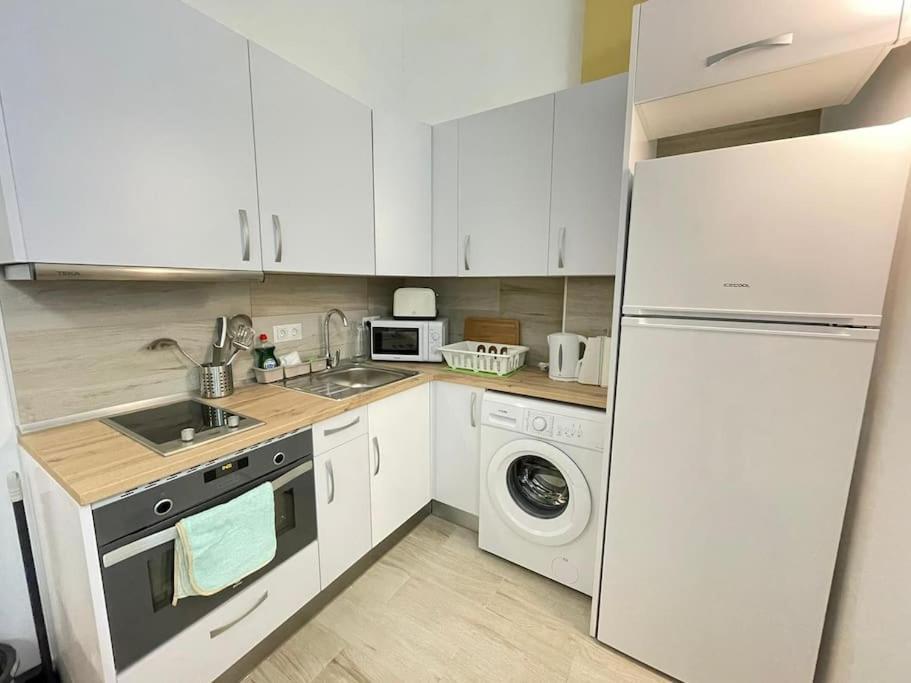 C9 Piso Privado Reformado Con Wifi Y Ac * Madrid