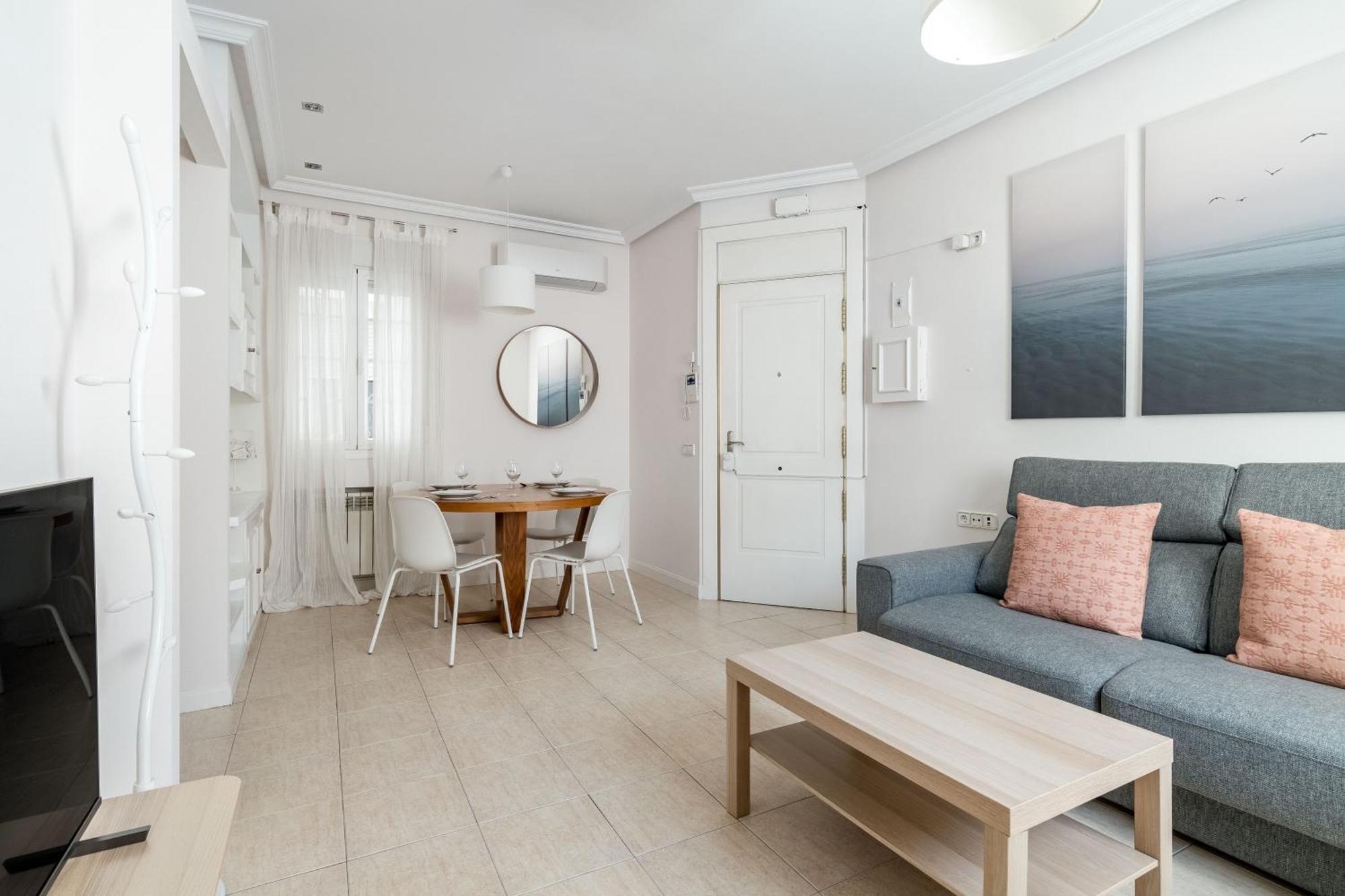 Charming Plaza De Espana Ii - Apartamento