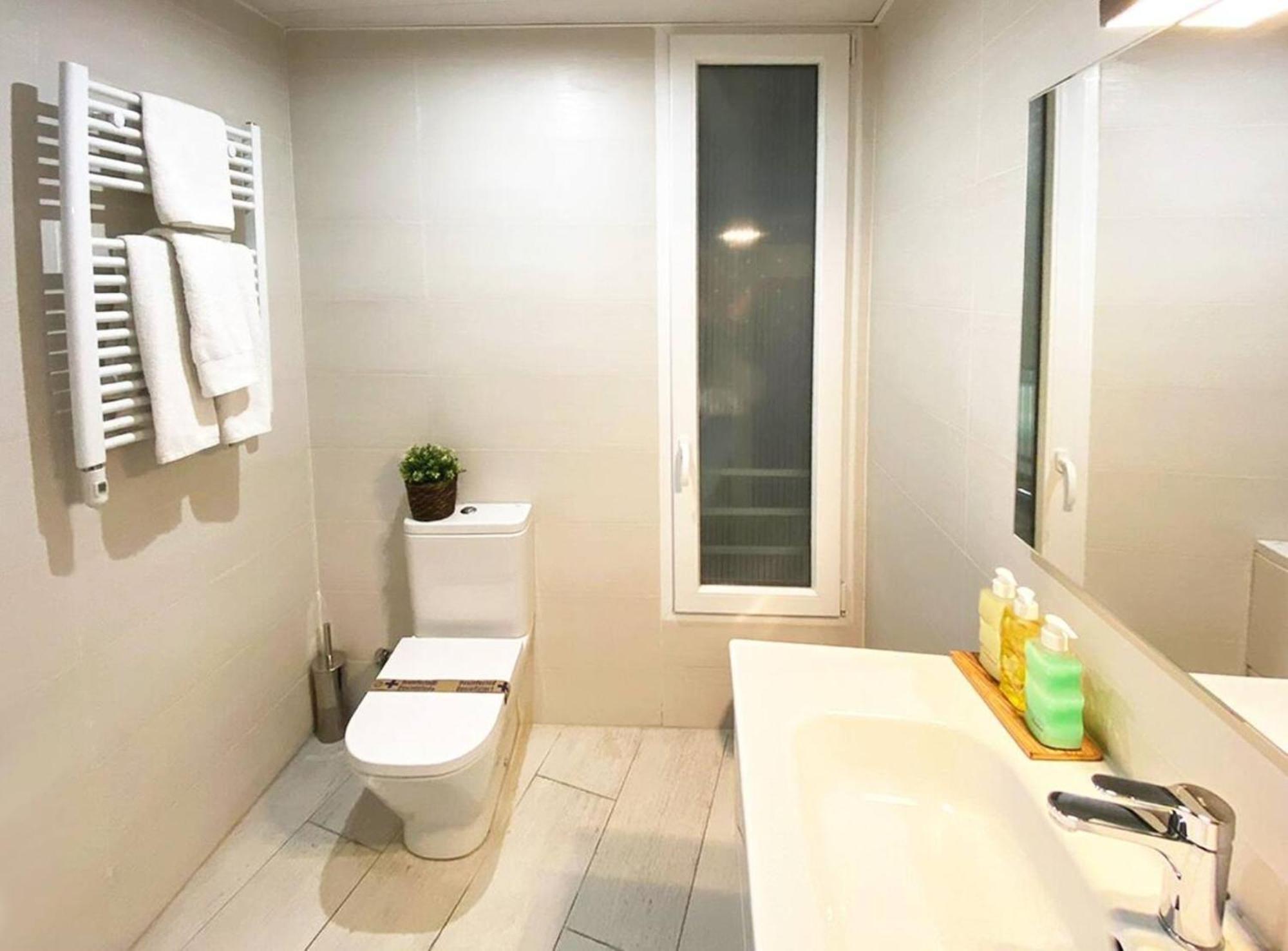 De Diseno En Plaza Mayor Apartment *