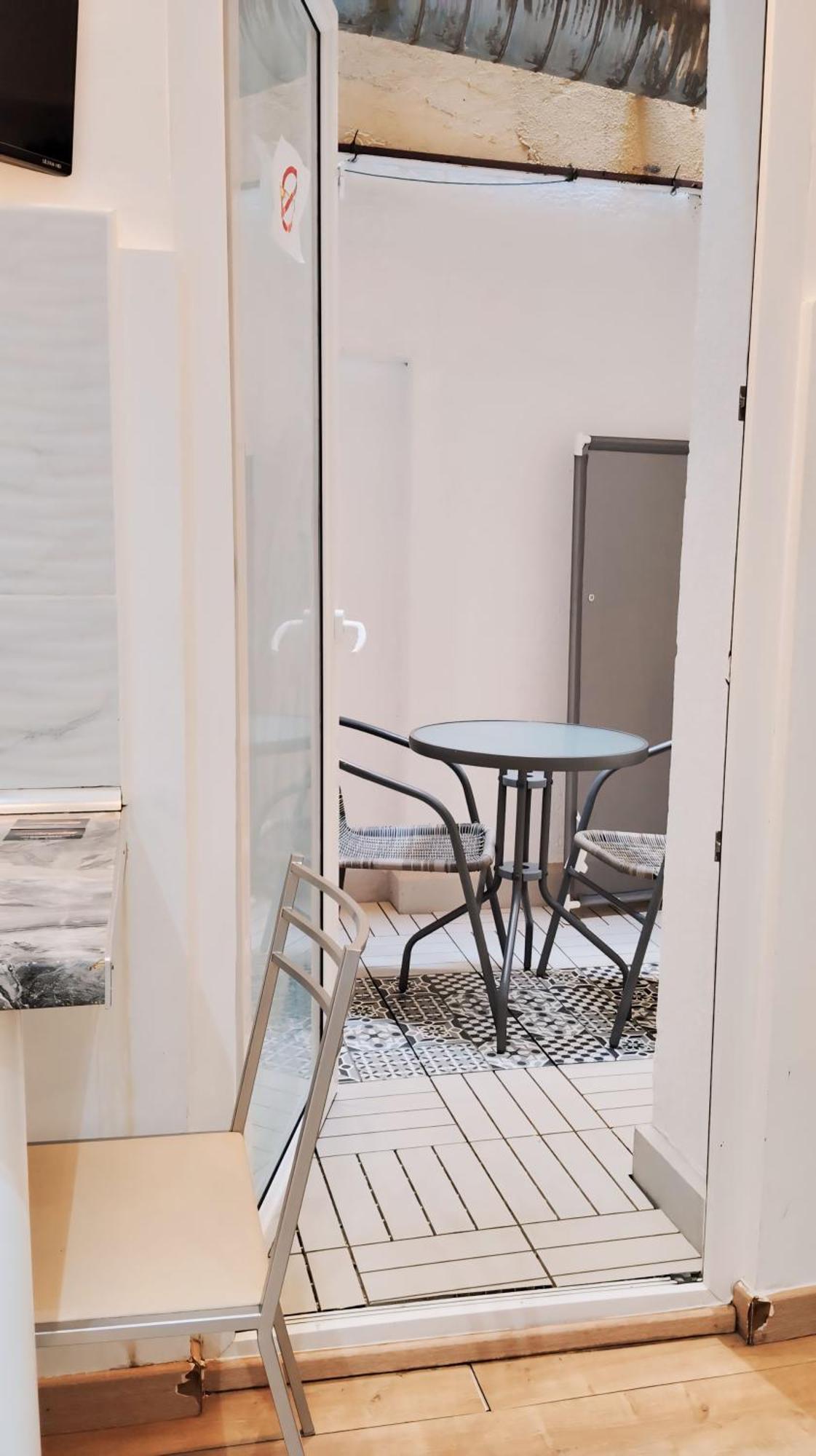 Centrico Con Patio Apartment *