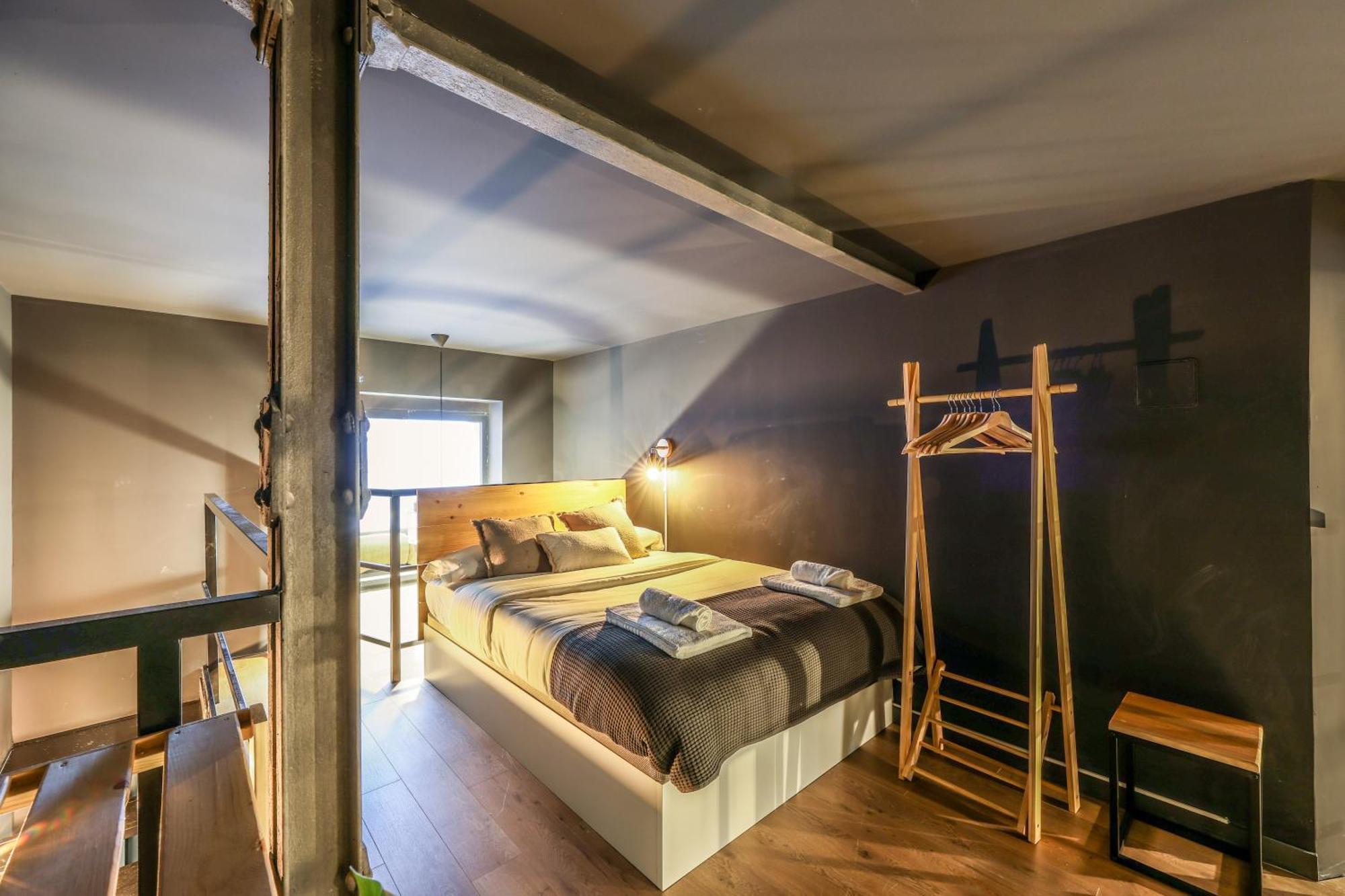 Design And Elegance In The Heart Of Apartment