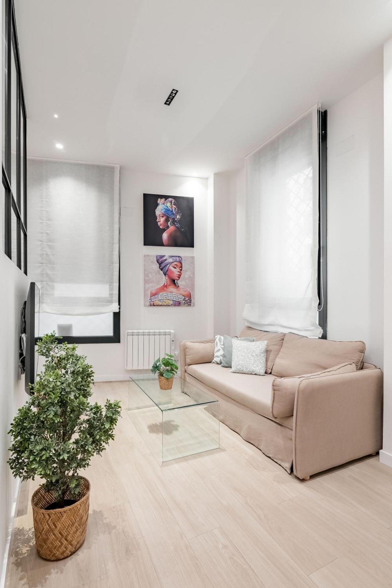 Apartment Charming Almudena