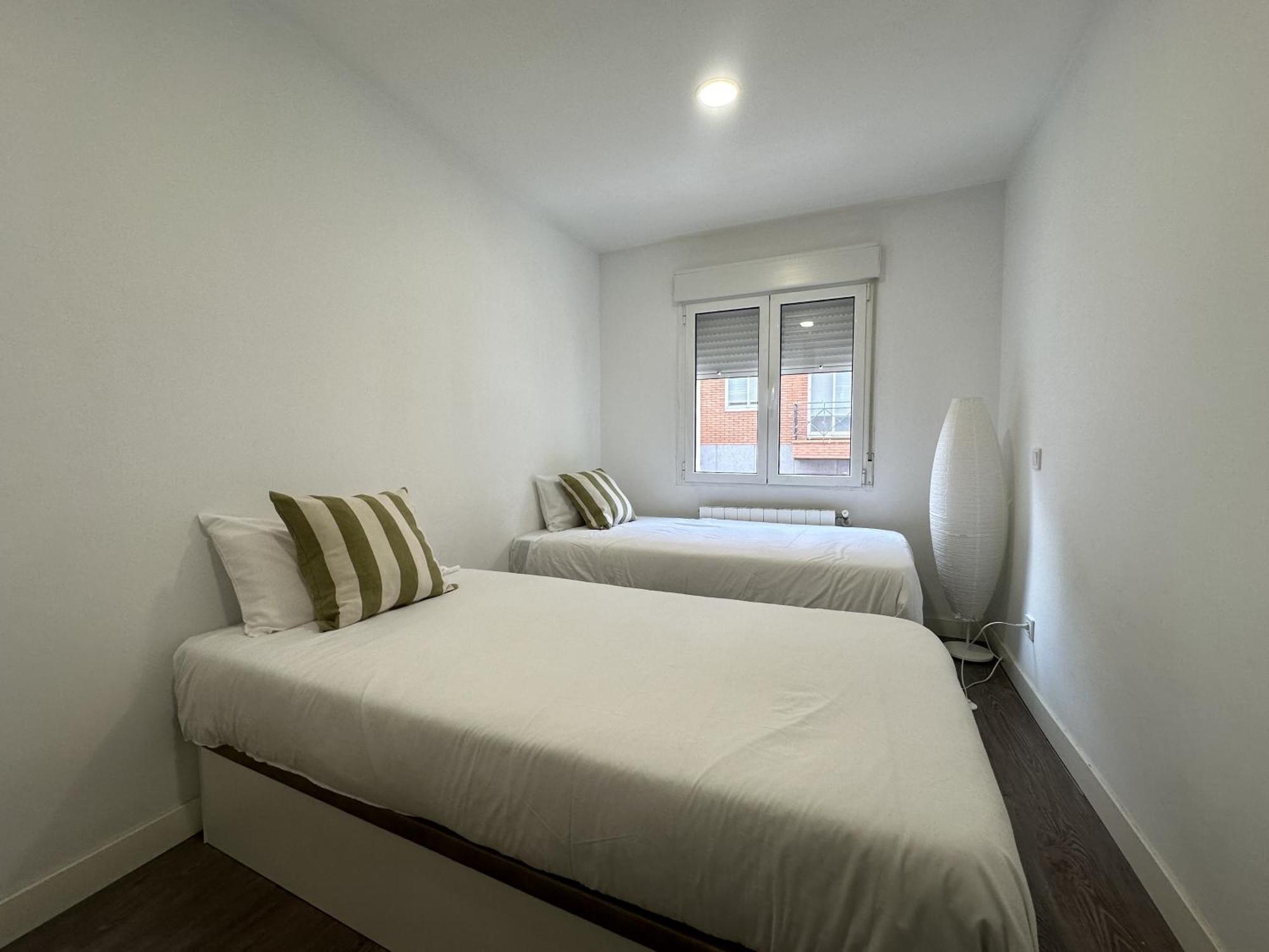 Lejlighed Dos Habs Urgel R3