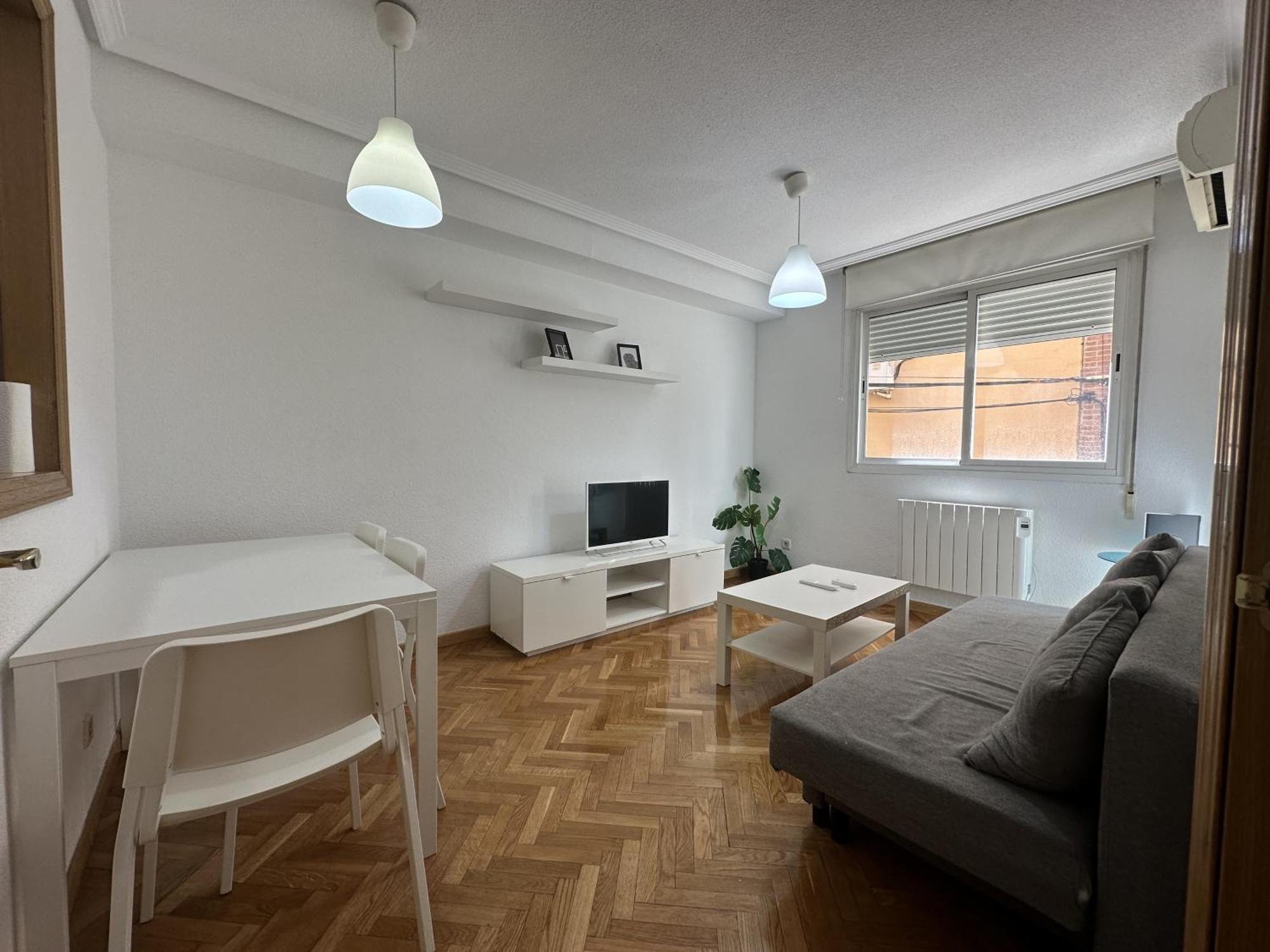 Wifi Tetuan Apartment Madrid