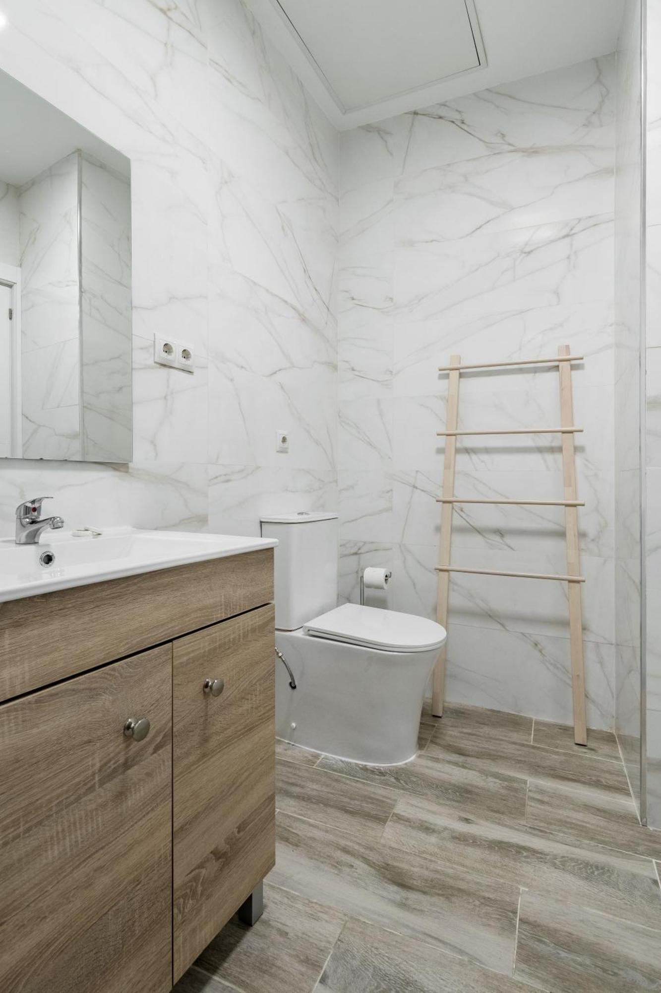 Apartamento Charming Lucero Madri