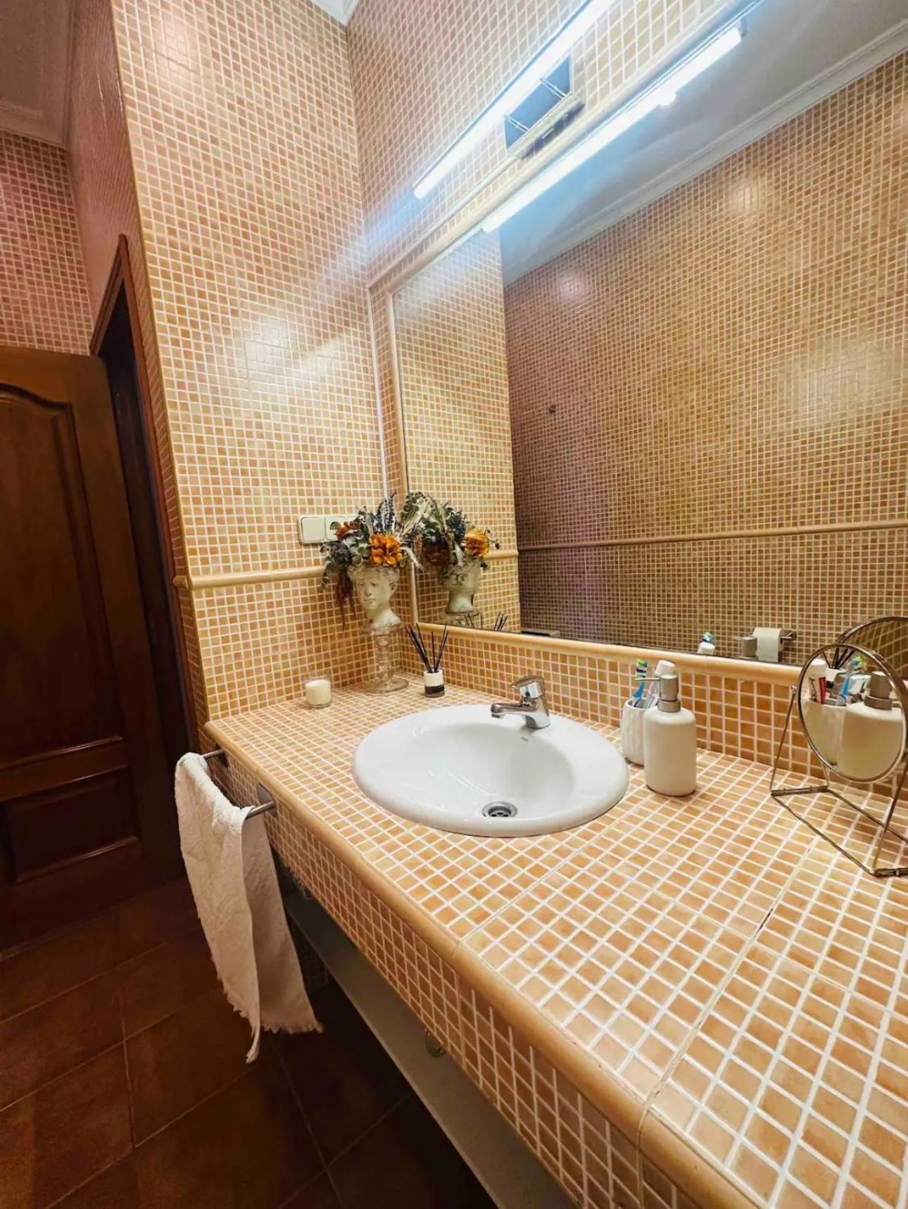 Centrico Apartamento En El Corazon De Madrid, Malasana Apartment Madrid