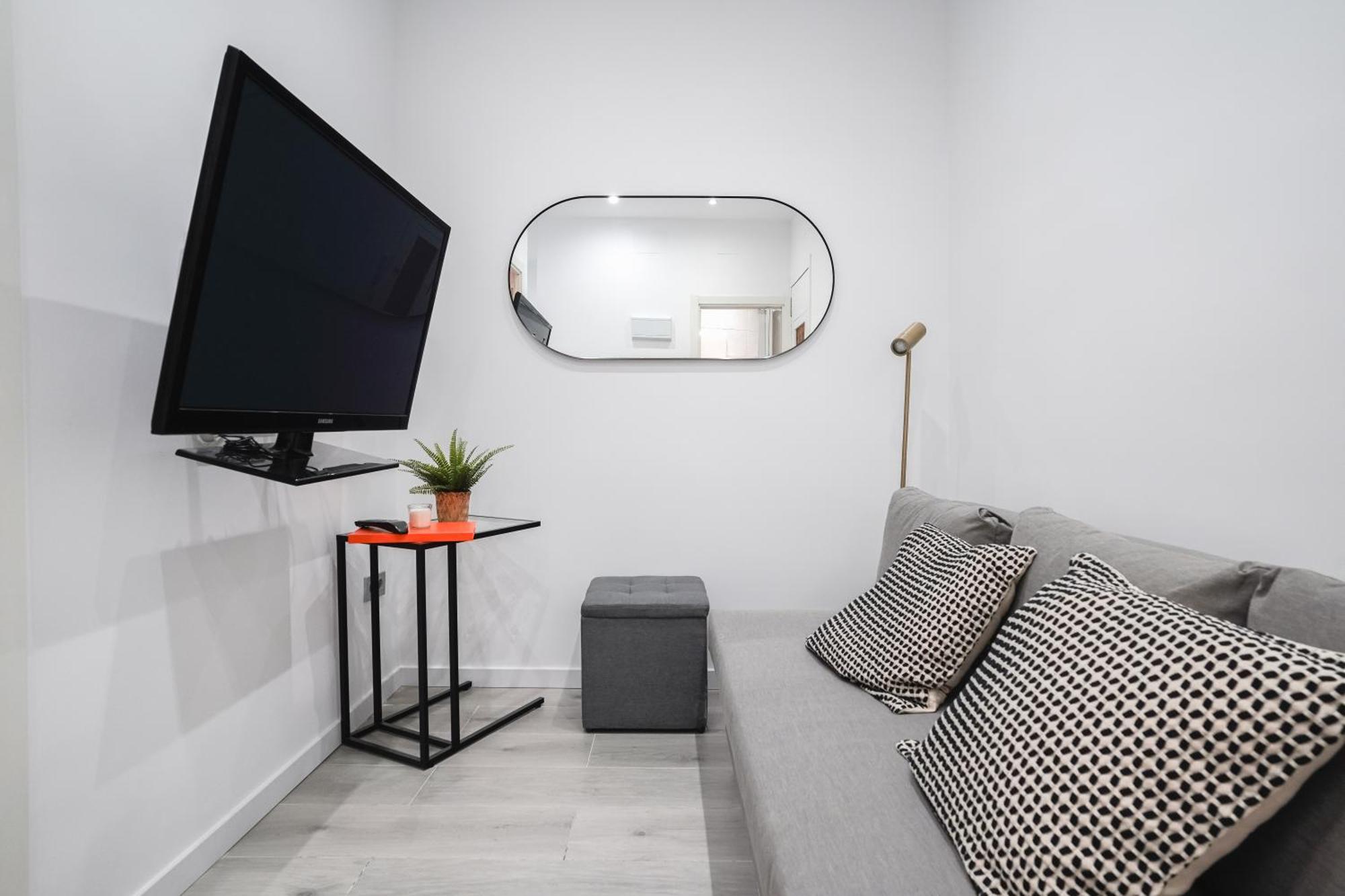 Cozy Apartment-1bedroom 1bath-chamberi Apartment