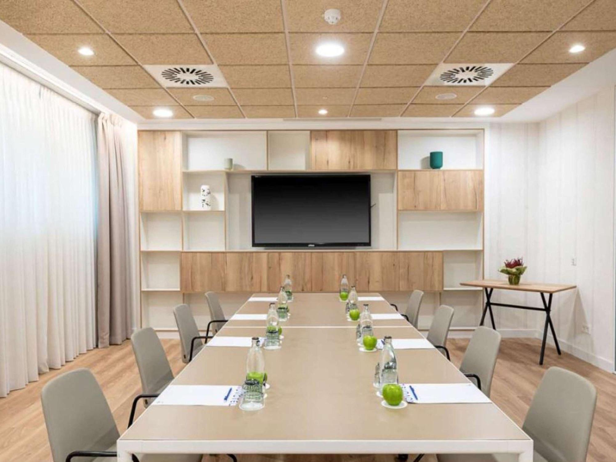 Novotel Campo De Naciones Hotel