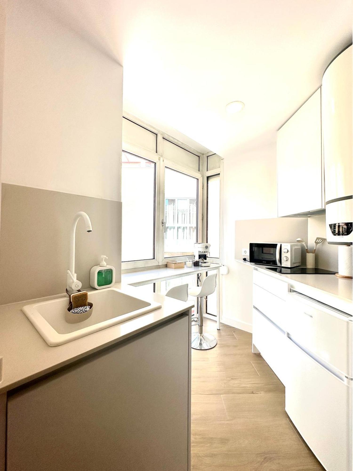 Andres Tamayo Av America Apartamento *