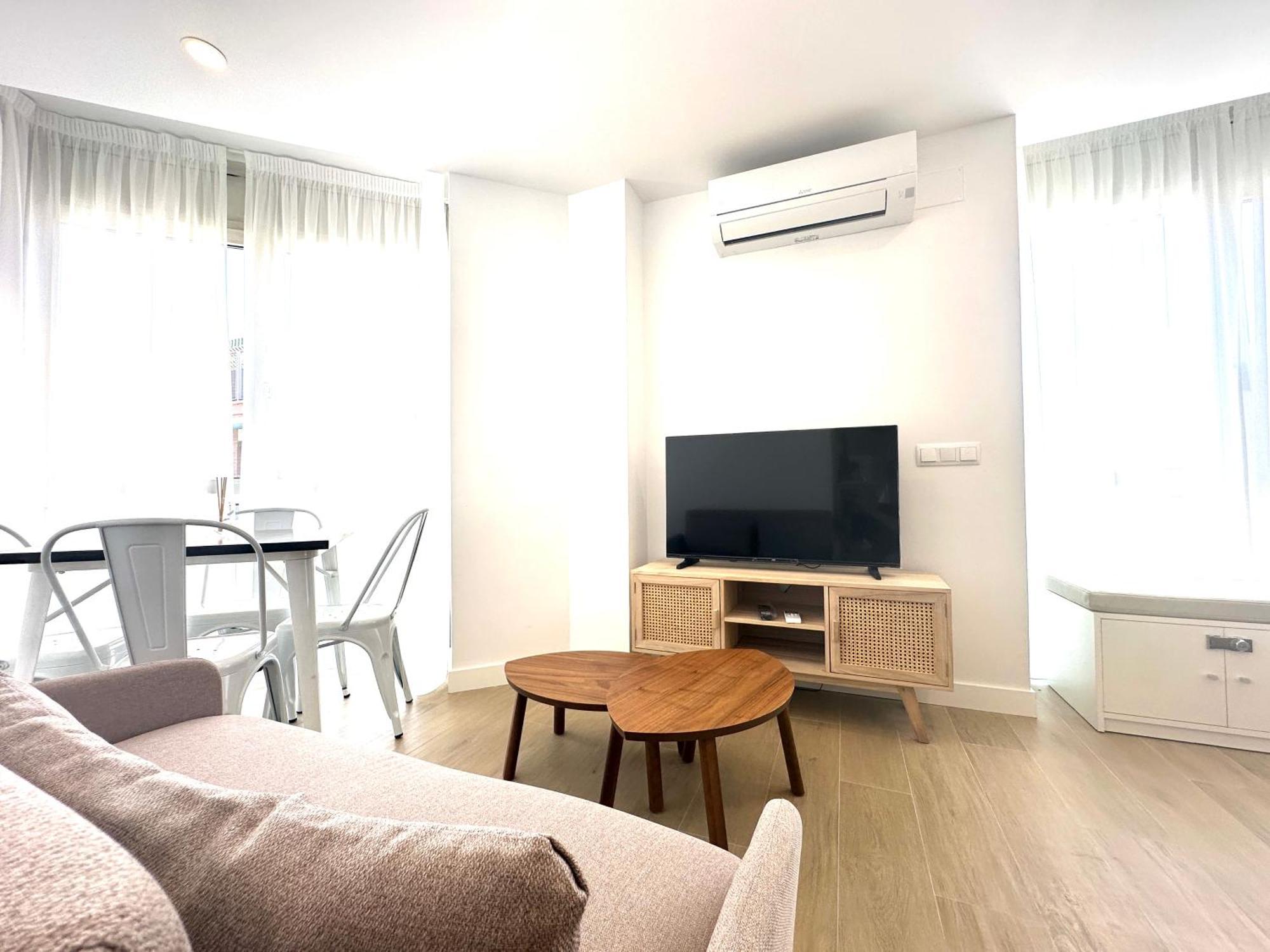 Apartamento Andres Tamayo Av America Madrid