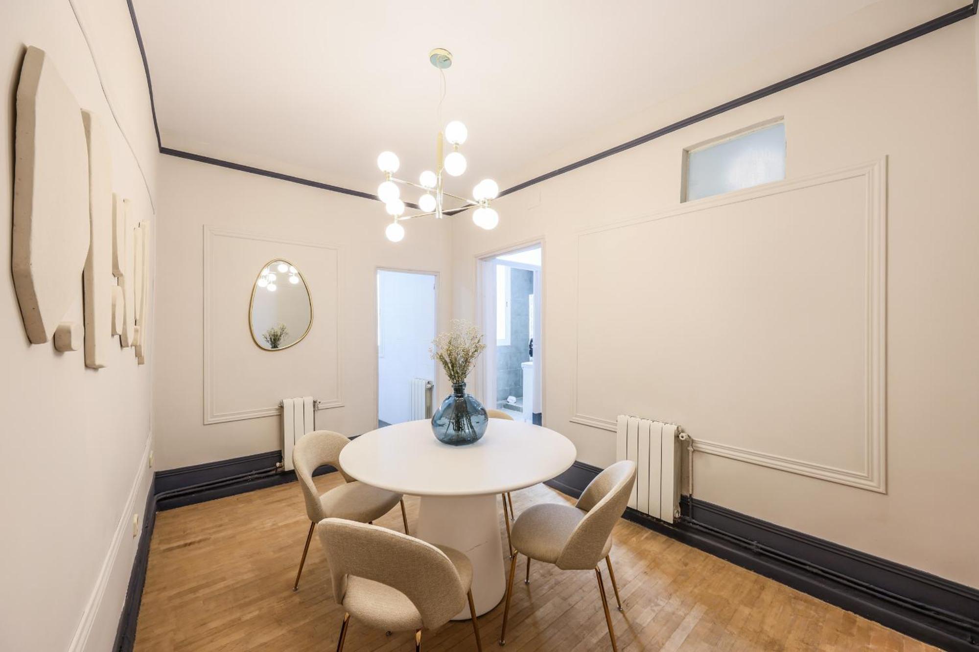 De Diseno En Gran Via Apartment Madrid