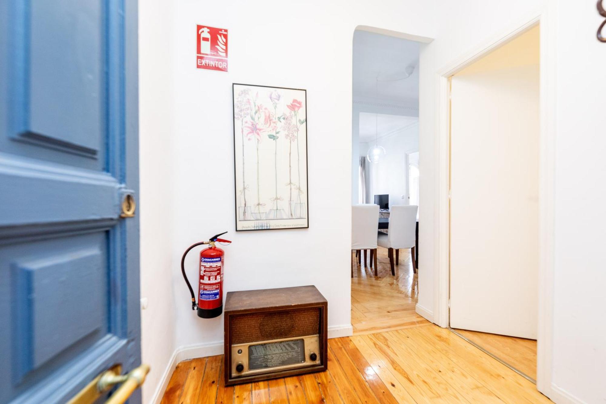 Apartamento Montaber - La Paz Market Madri