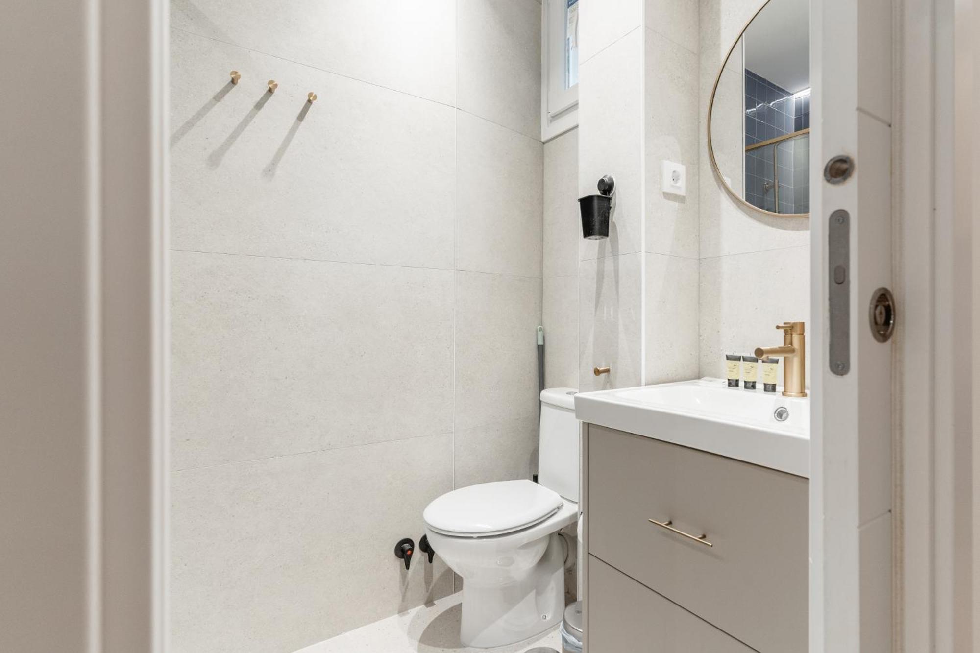 Modern Stylish-3bedrooms 1bathroom-chamberi Madrid