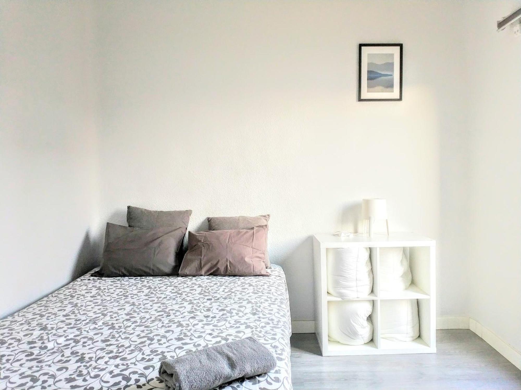 Apartment Fm22 Piso 3 Salon Puente De Vallecas Madrid