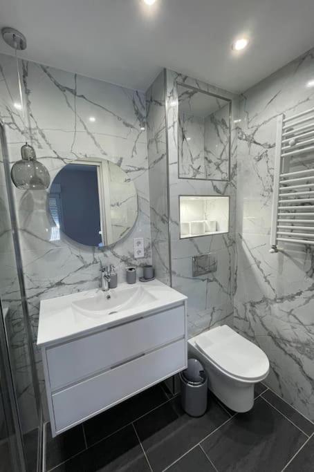 Amazing Apartamento Madri