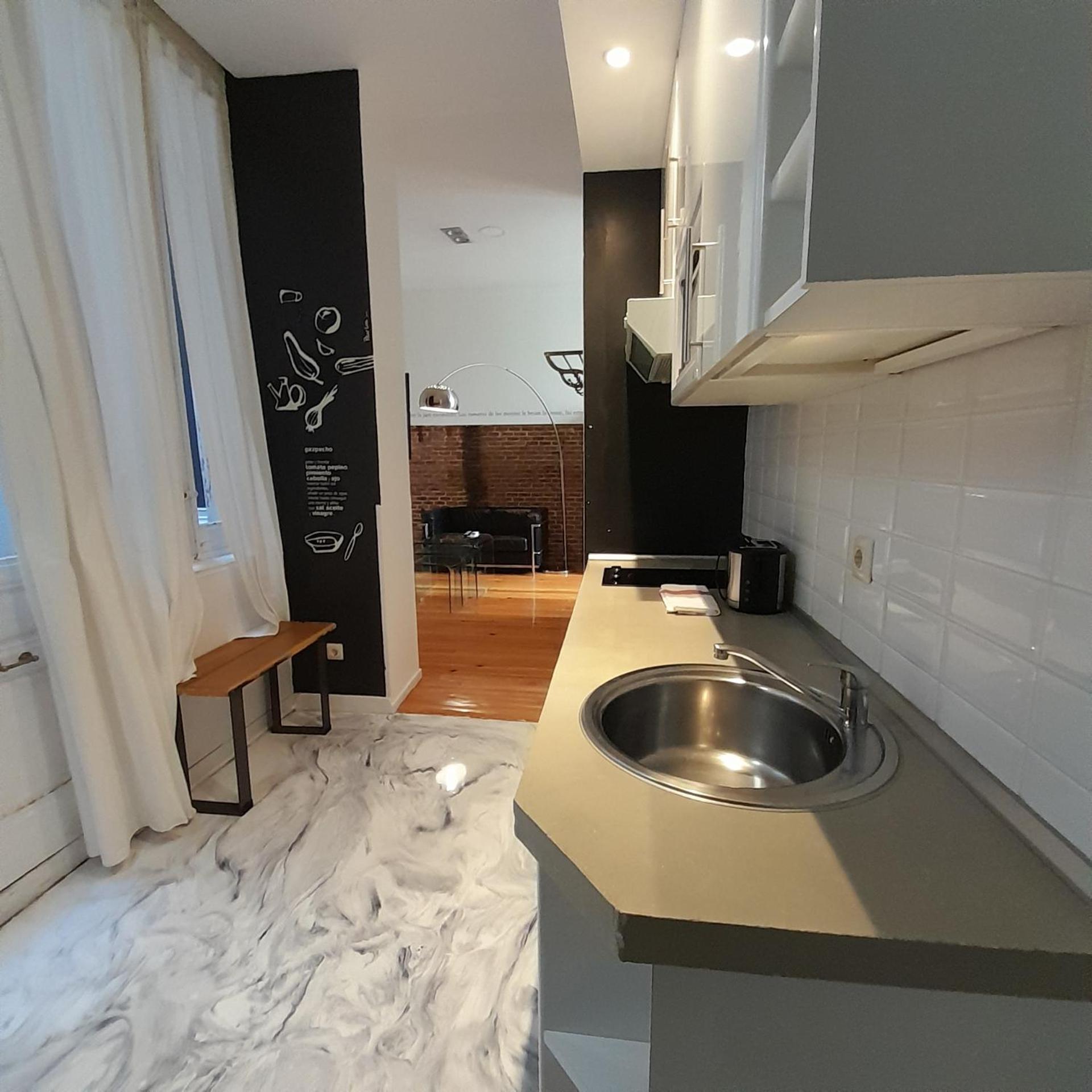 Apartamentos Matute 11 *