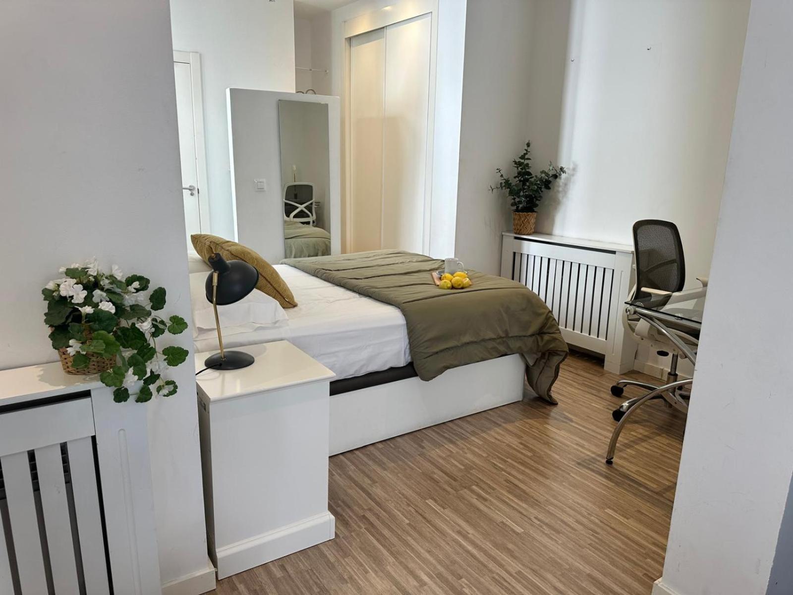 Apartamento Piso En Pleno Centro De *