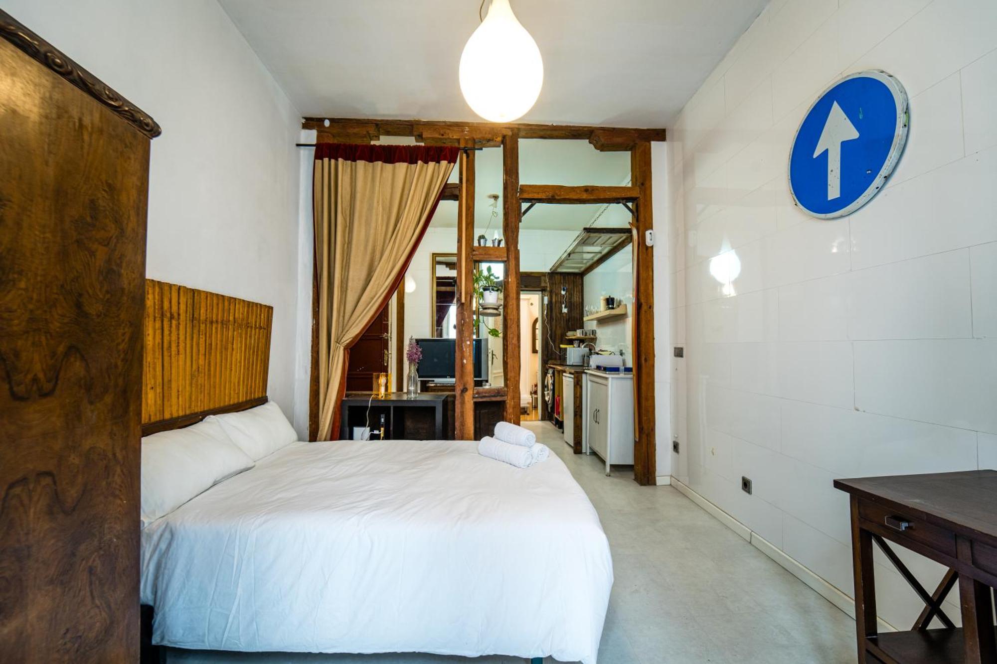 Apartment Centrico Estudio En Plaza De Espana By Bebalmy Madrid