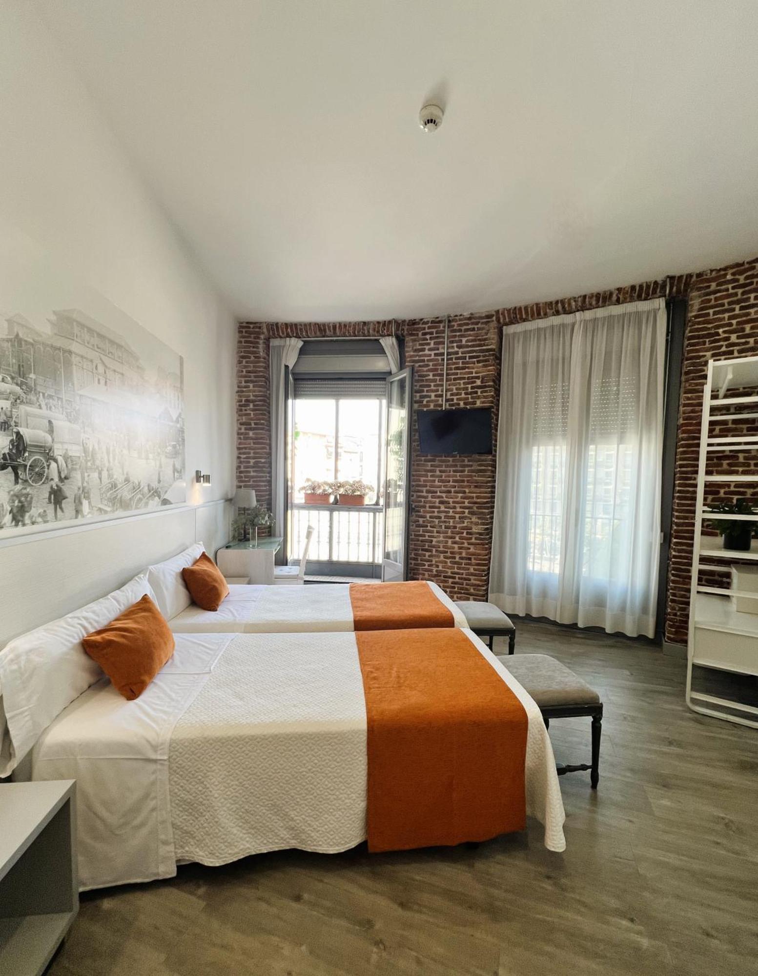 San Lorenzo Pensión 3*