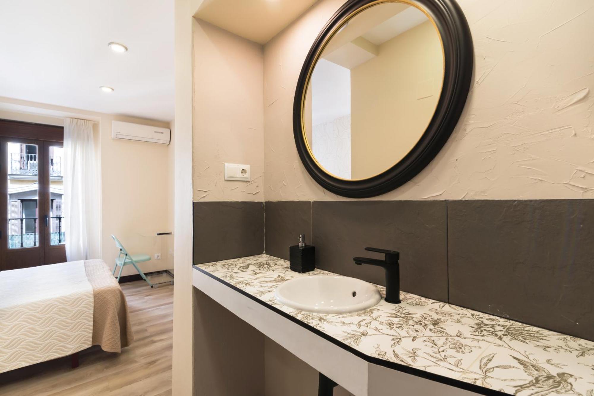 Art Guest house 2*