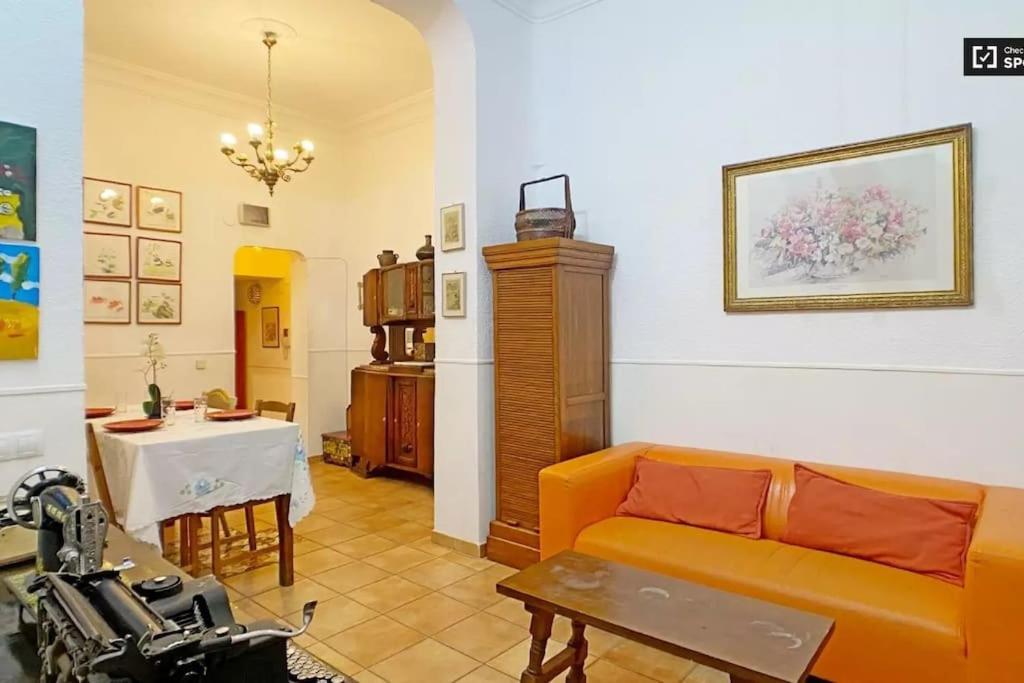 Apartamento Acogedor Piso A 5min Del Prado