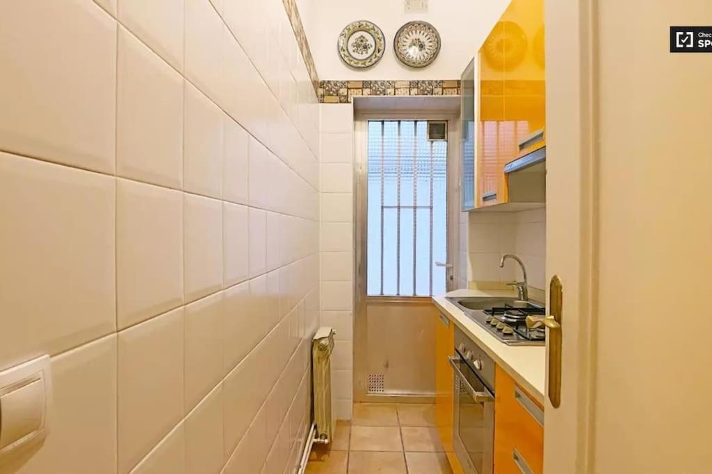 Acogedor Piso A 5min Del Prado Apartamento Madri