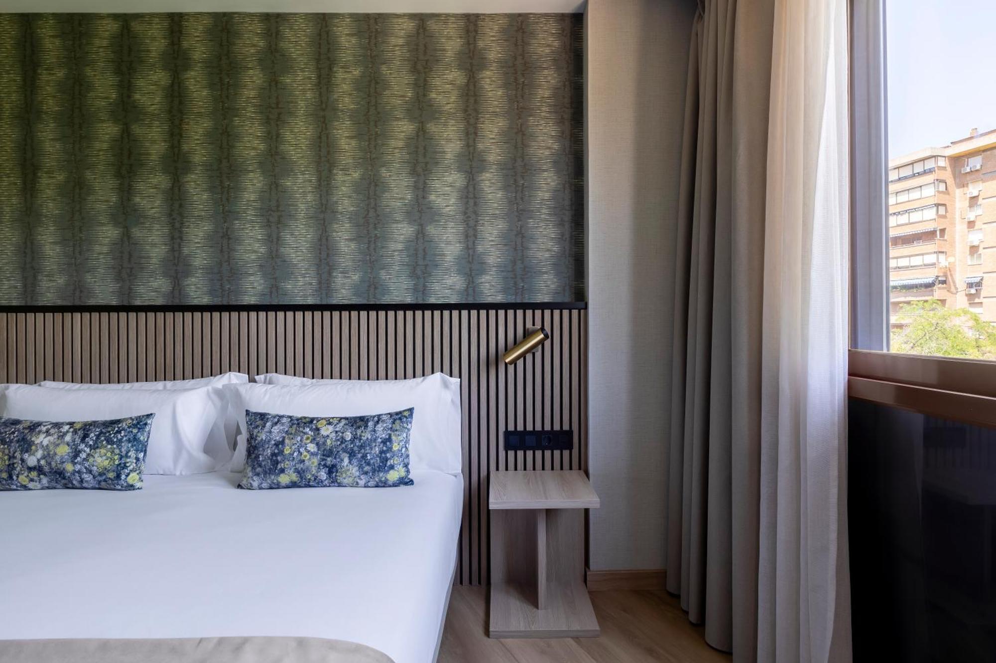 Hotel Rafaelhoteles Piramides 3*
