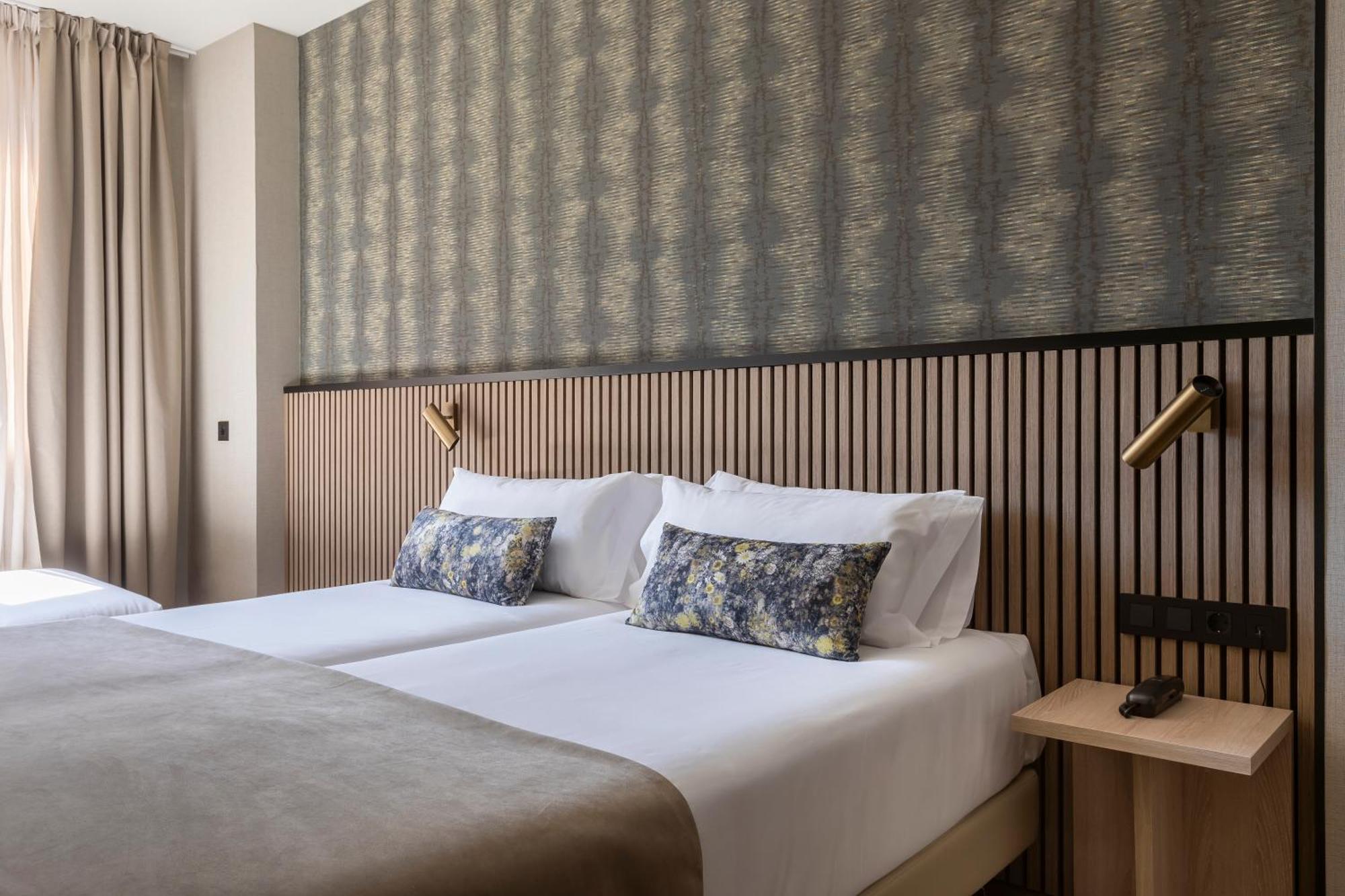 Rafaelhoteles Piramides Hotel