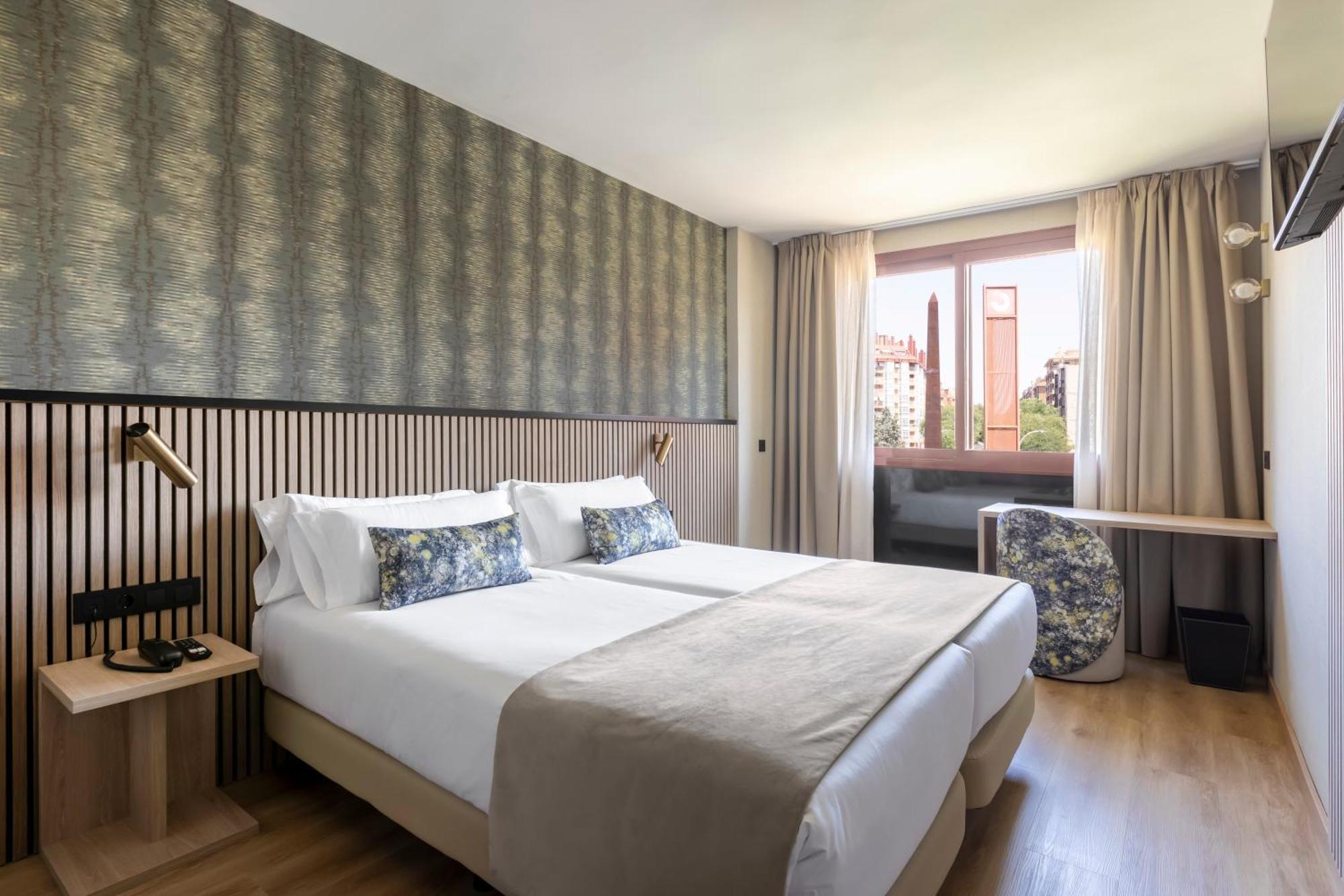 Rafaelhoteles Piramides