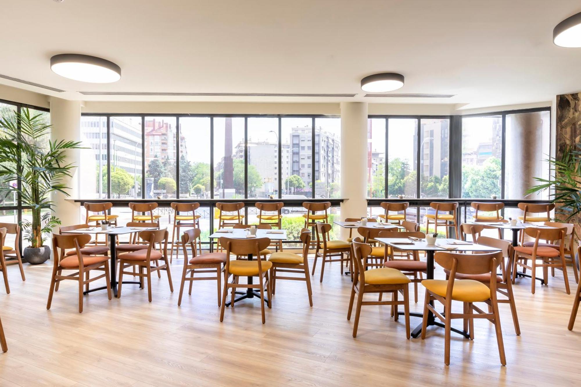 Hotel Rafaelhoteles Piramides Madrid