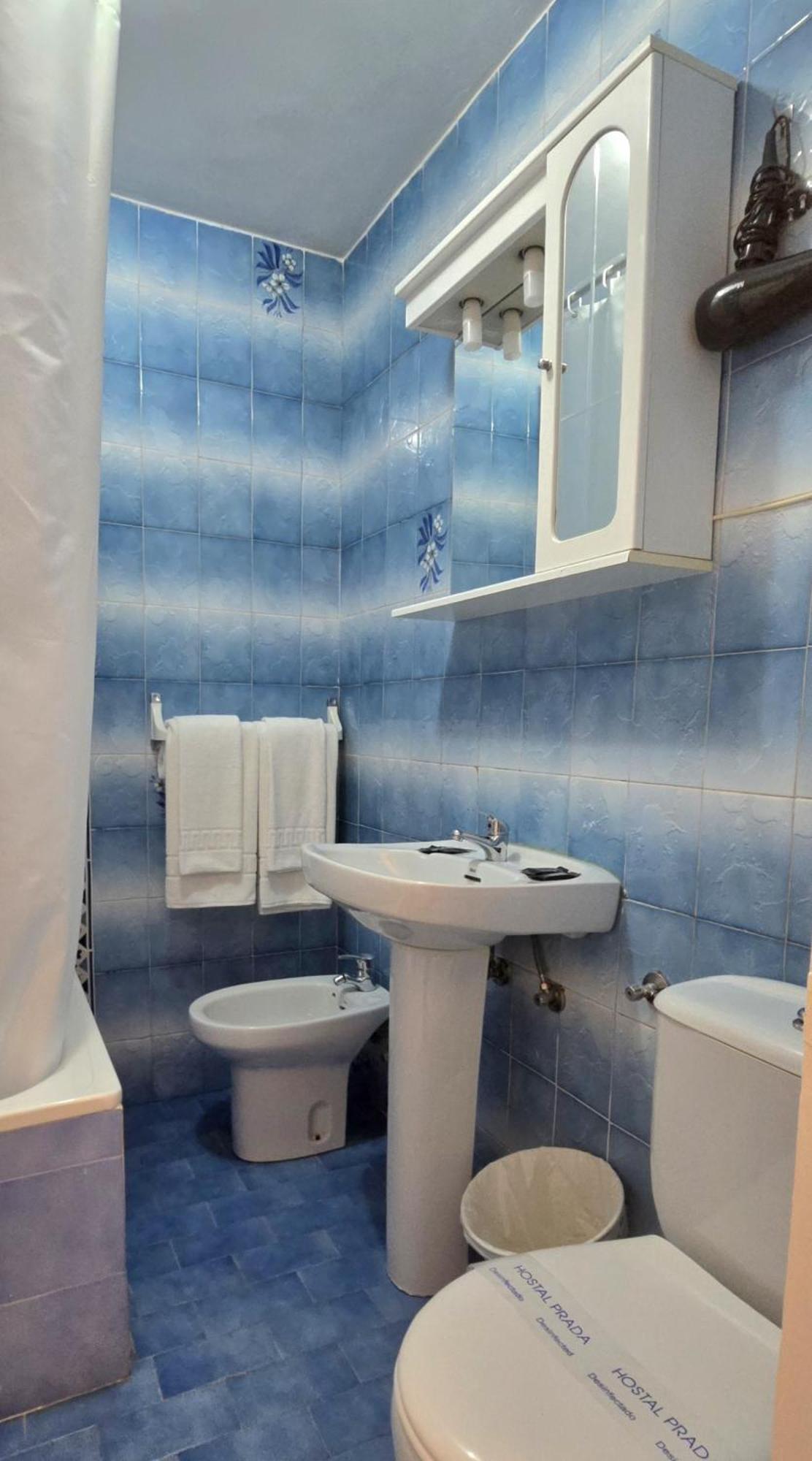 Guest house Prada 2*
