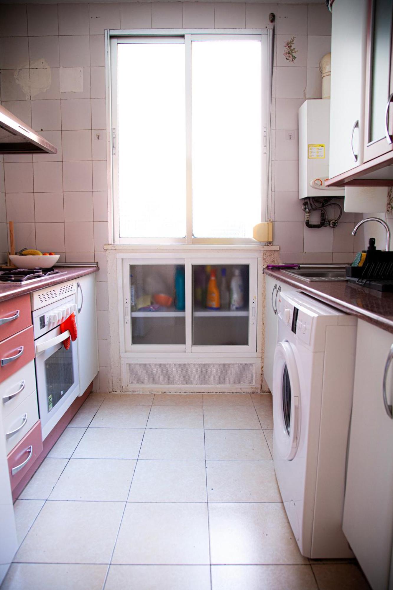Homestay In A Shared In The Very Center Madrid!