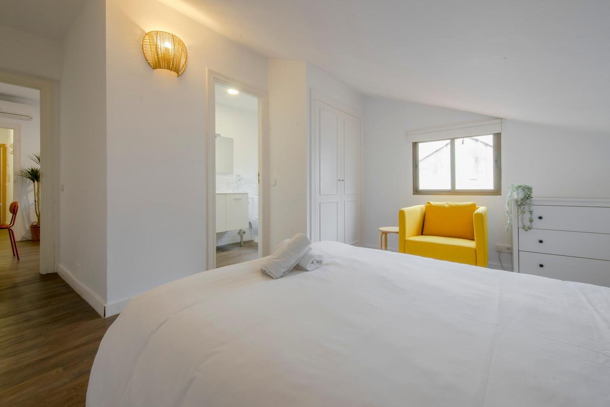 1hab 3px Calle Carretas-puerta D Sol - Sin Ascensor