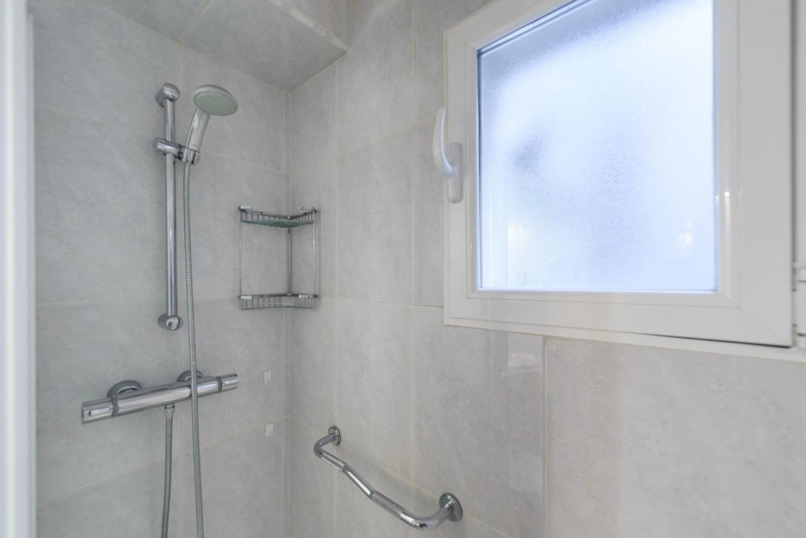Guestready - Confy Flat In Apartment Madrid