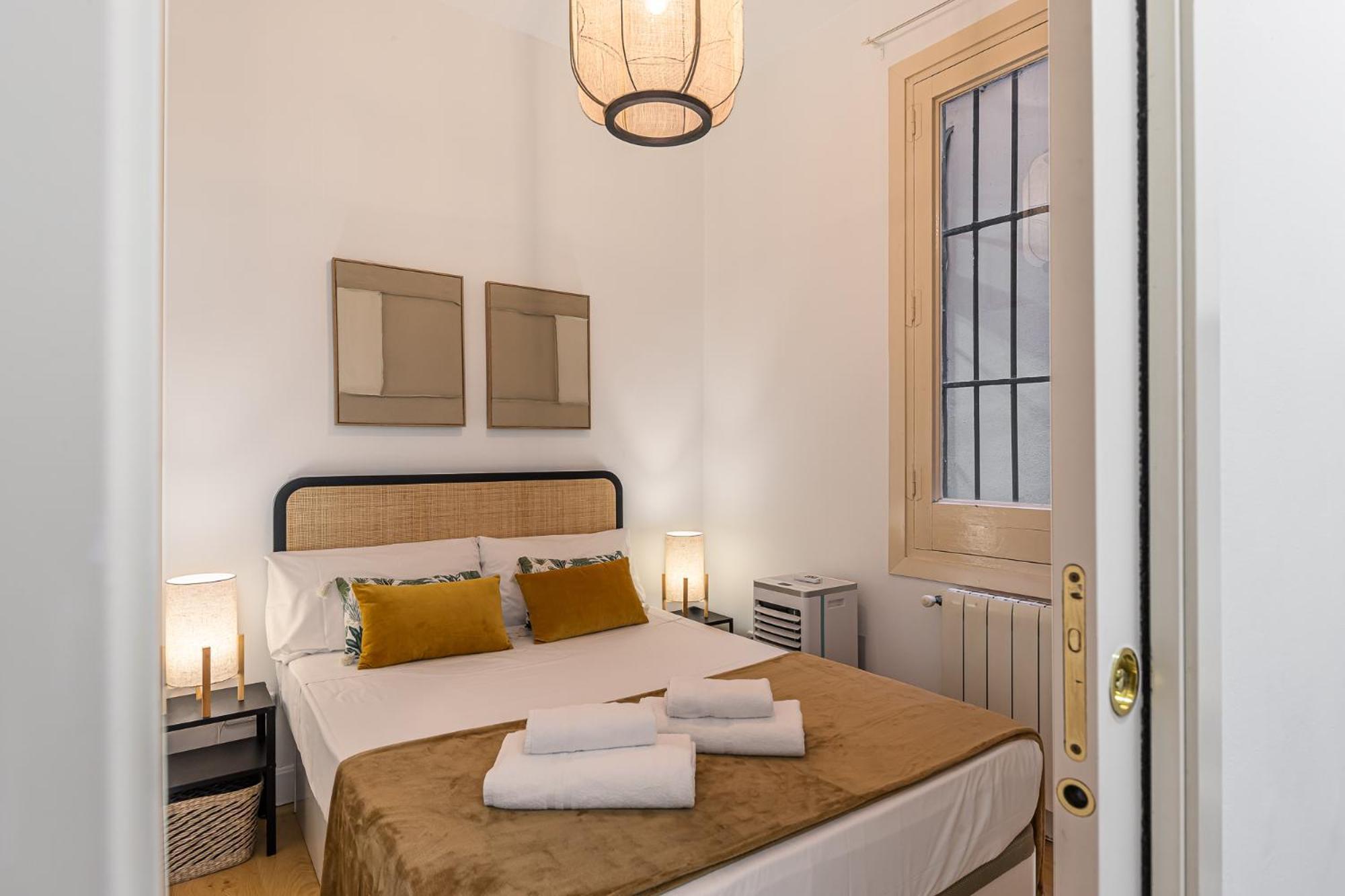Queens Plaza Mayor Iii - Alquiler Corta Duracion Apartamento Madrid