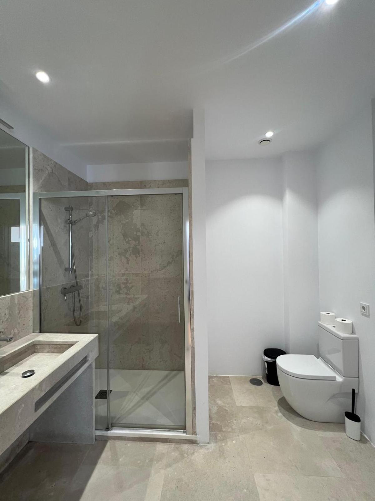 Albergue Private In Magdalena Street Madri