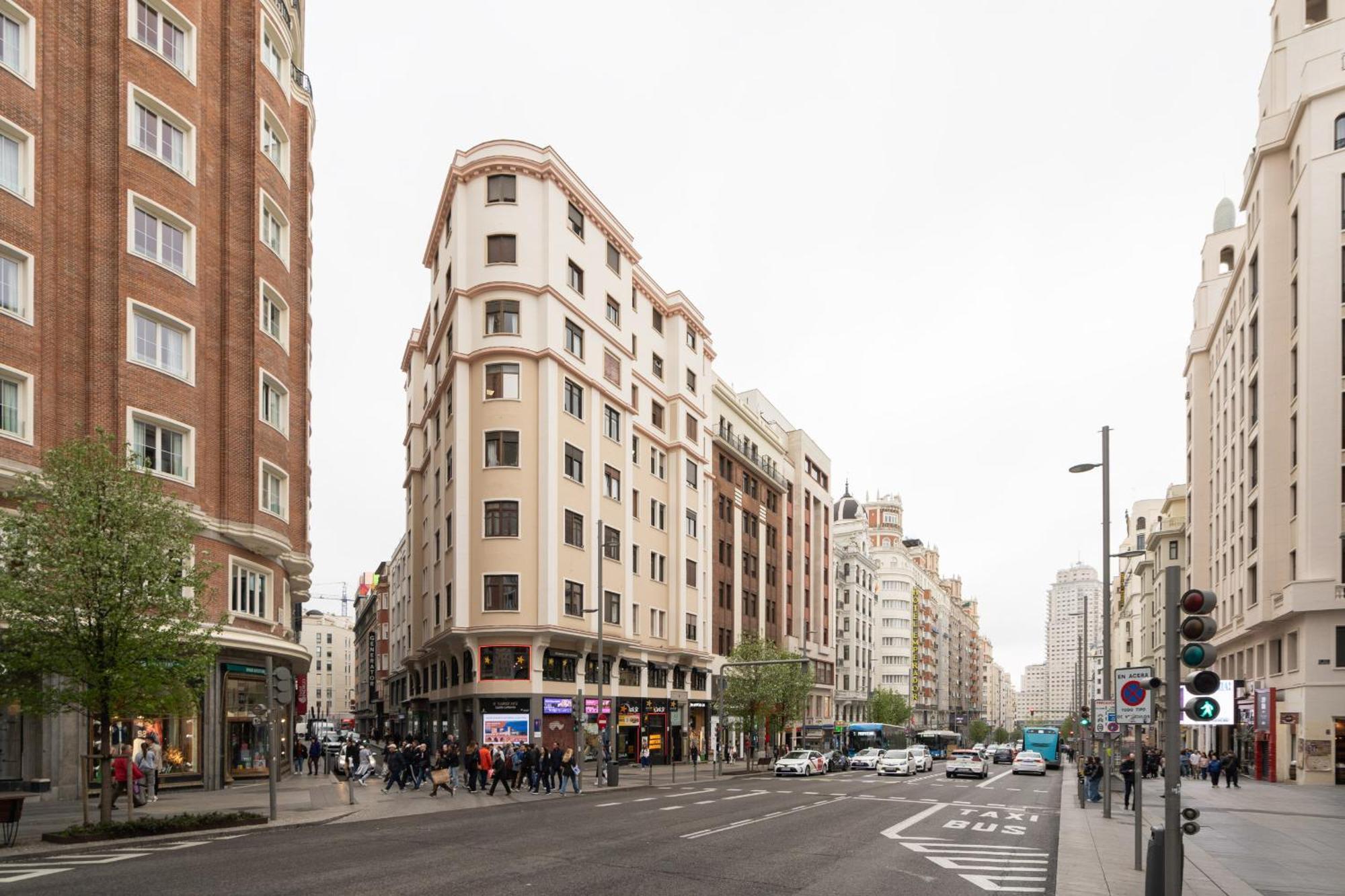Reformado 6 Personas En Plena Gran Via Alquiler Temporal Madrid