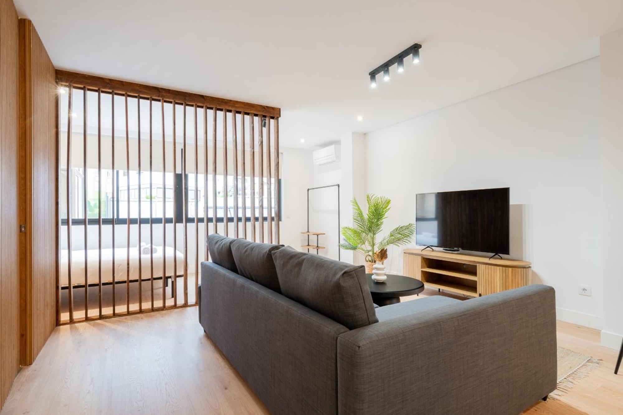 Apartamento Reformado 6 Personas En Plena Gran Via Alquiler Temporal Madrid