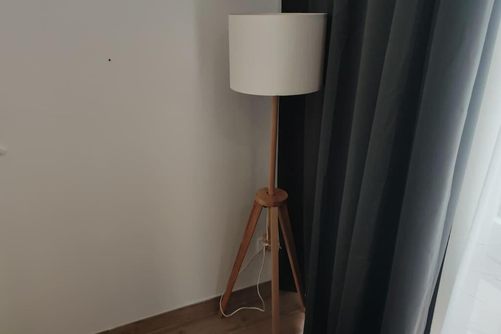 Entero Junto A Cuatro Caminos Con Licencia Del Ayto De Apartment Madrid
