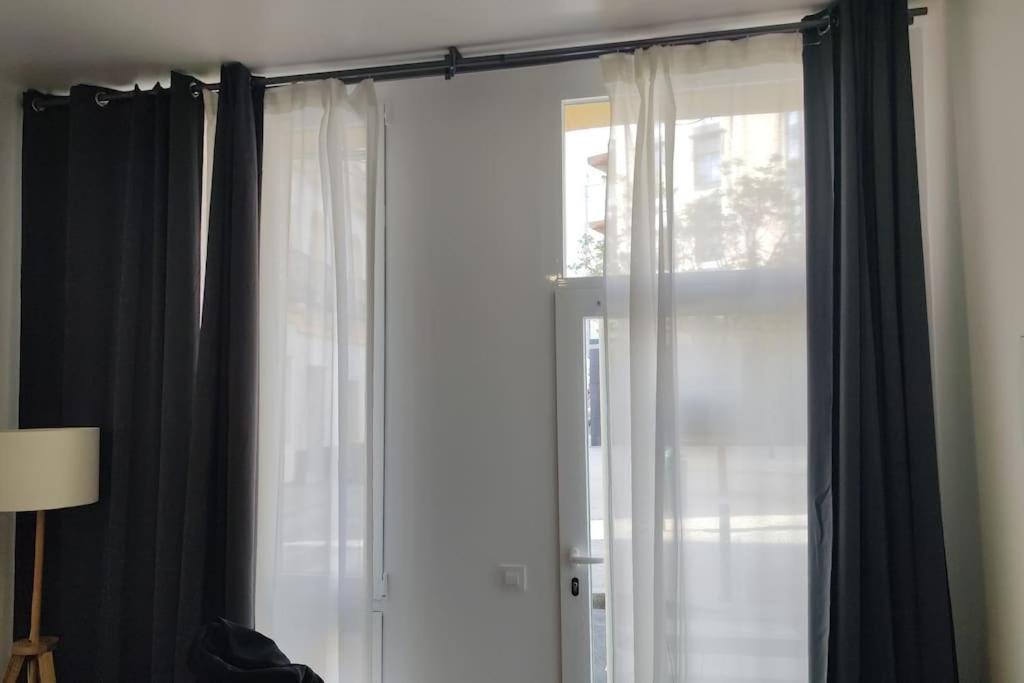 Entero Junto A Cuatro Caminos Con Licencia Del Ayto De Apartment Madrid