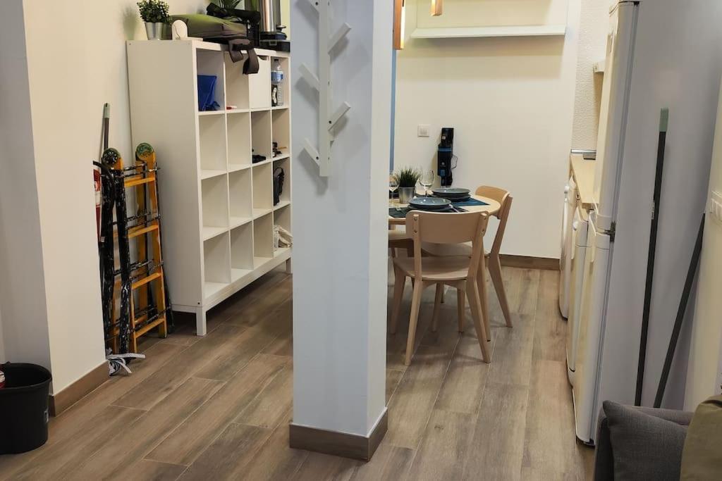 Apartment Entero Junto A Cuatro Caminos Con Licencia Del Ayto De Madrid
