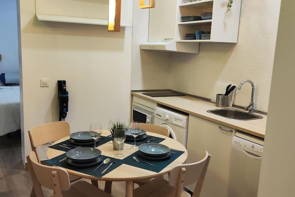 Entero Junto A Cuatro Caminos Con Licencia Del Ayto De Apartment Madrid