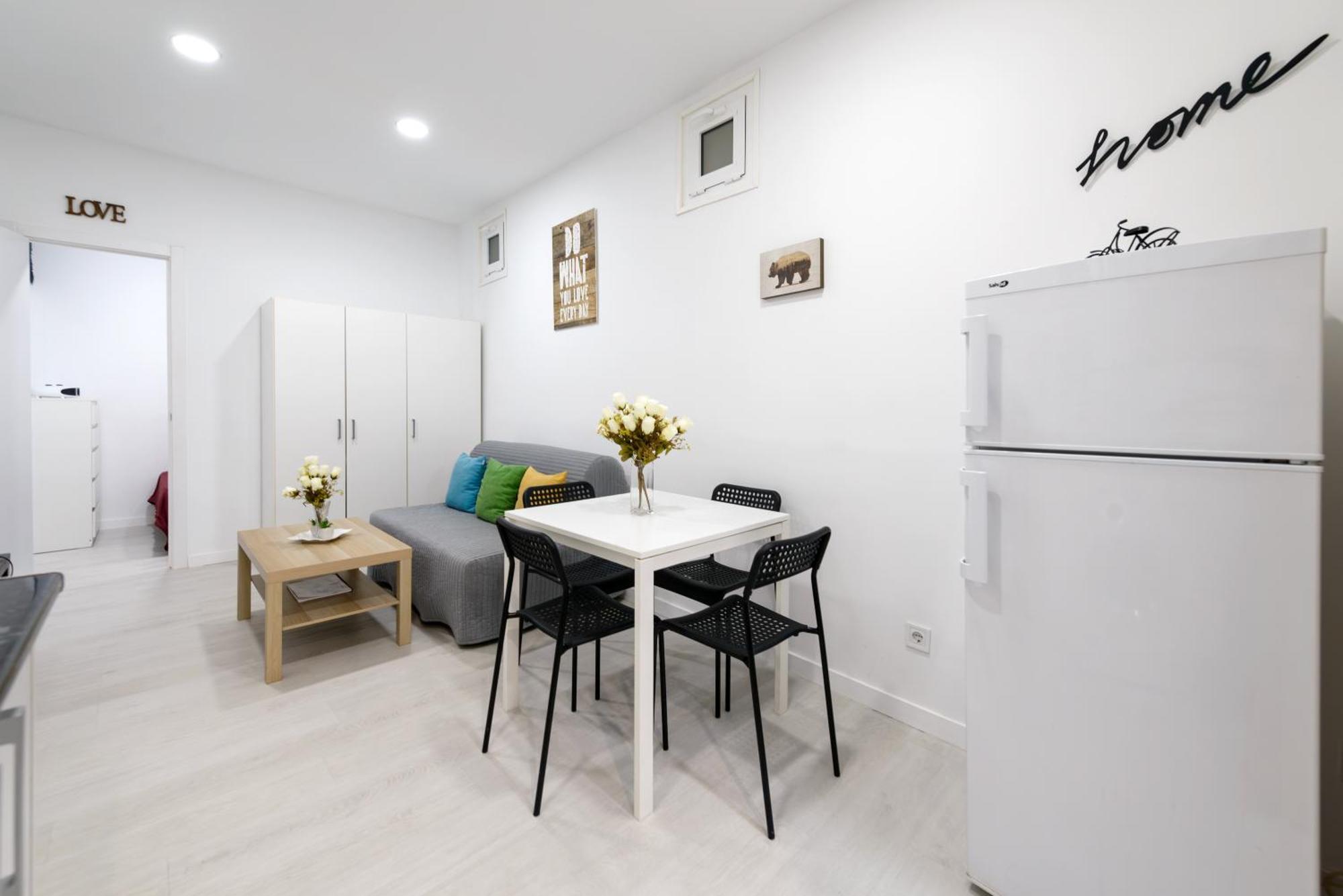 Piso Nuevo Lavapies, Wifi, Smart Tv Apartment