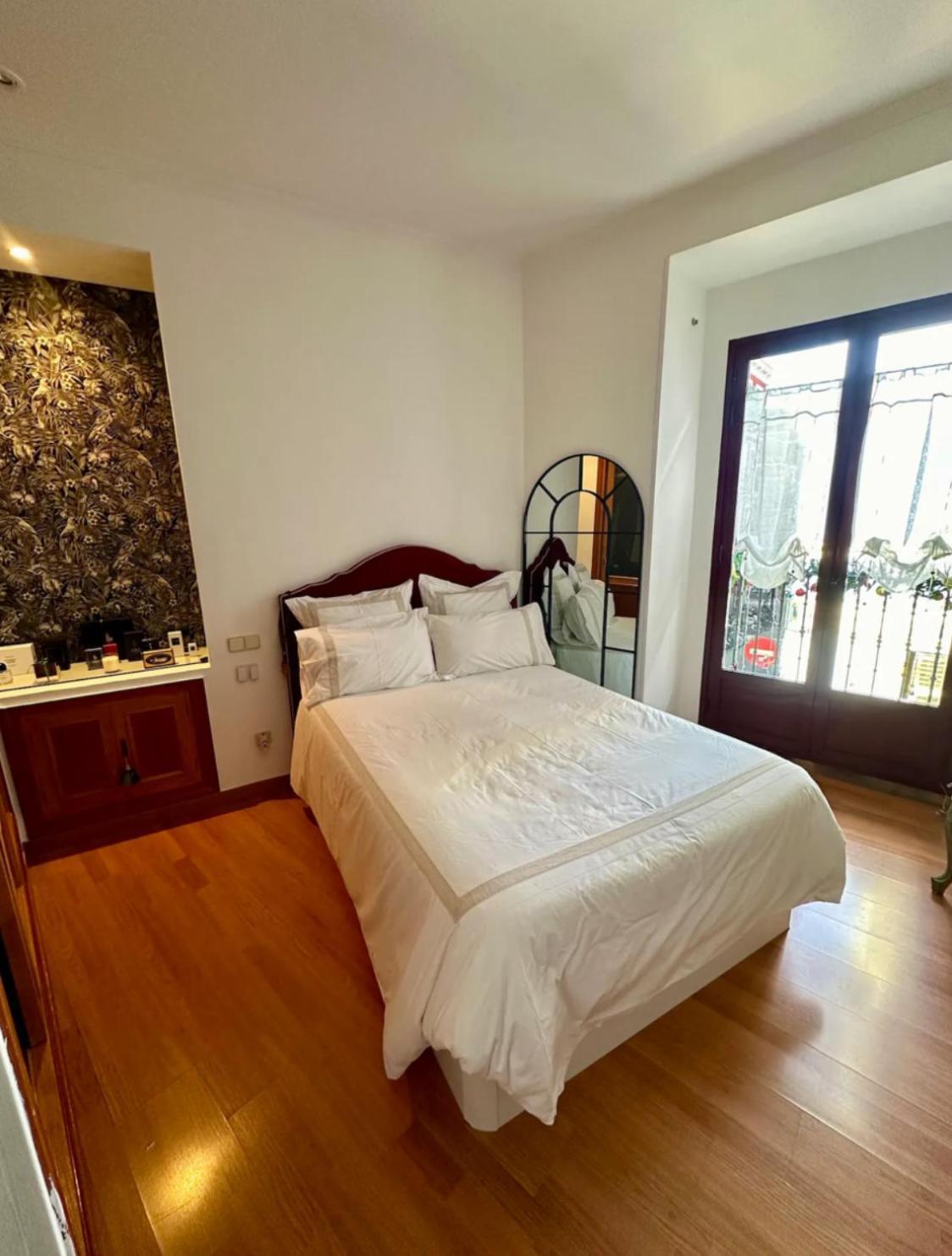 Privada Con Balcones, Centro Madrid, Malasana * Madrid
