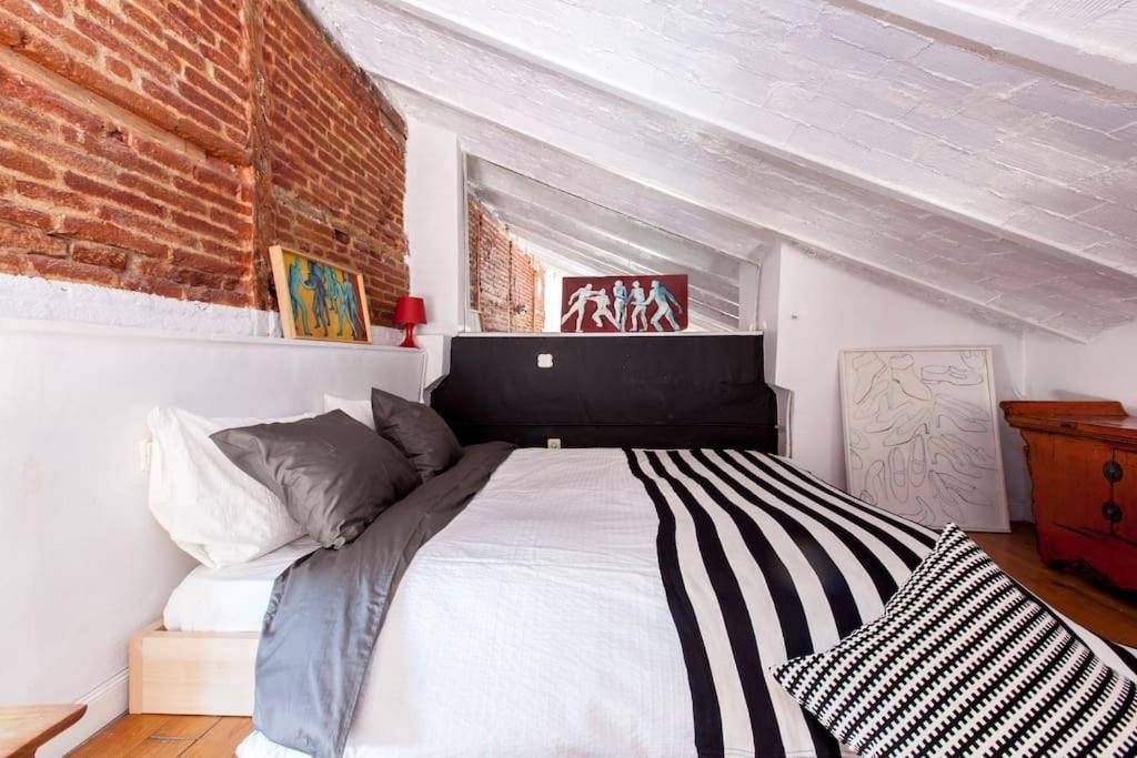 Penthouse With Terrace Heart Of The