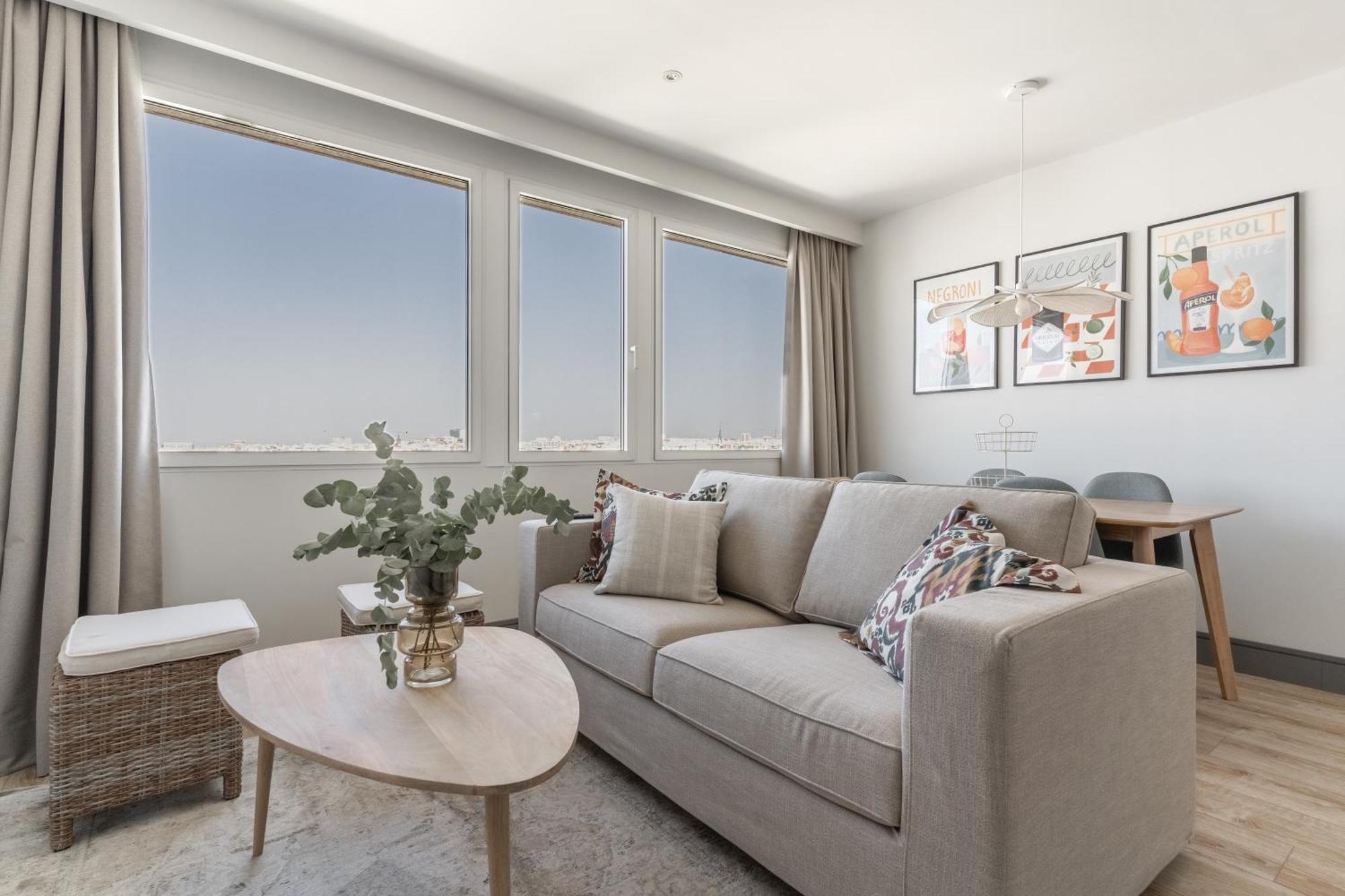 Apartment Modern And Bright-2bedrooms 1bathroom-colon