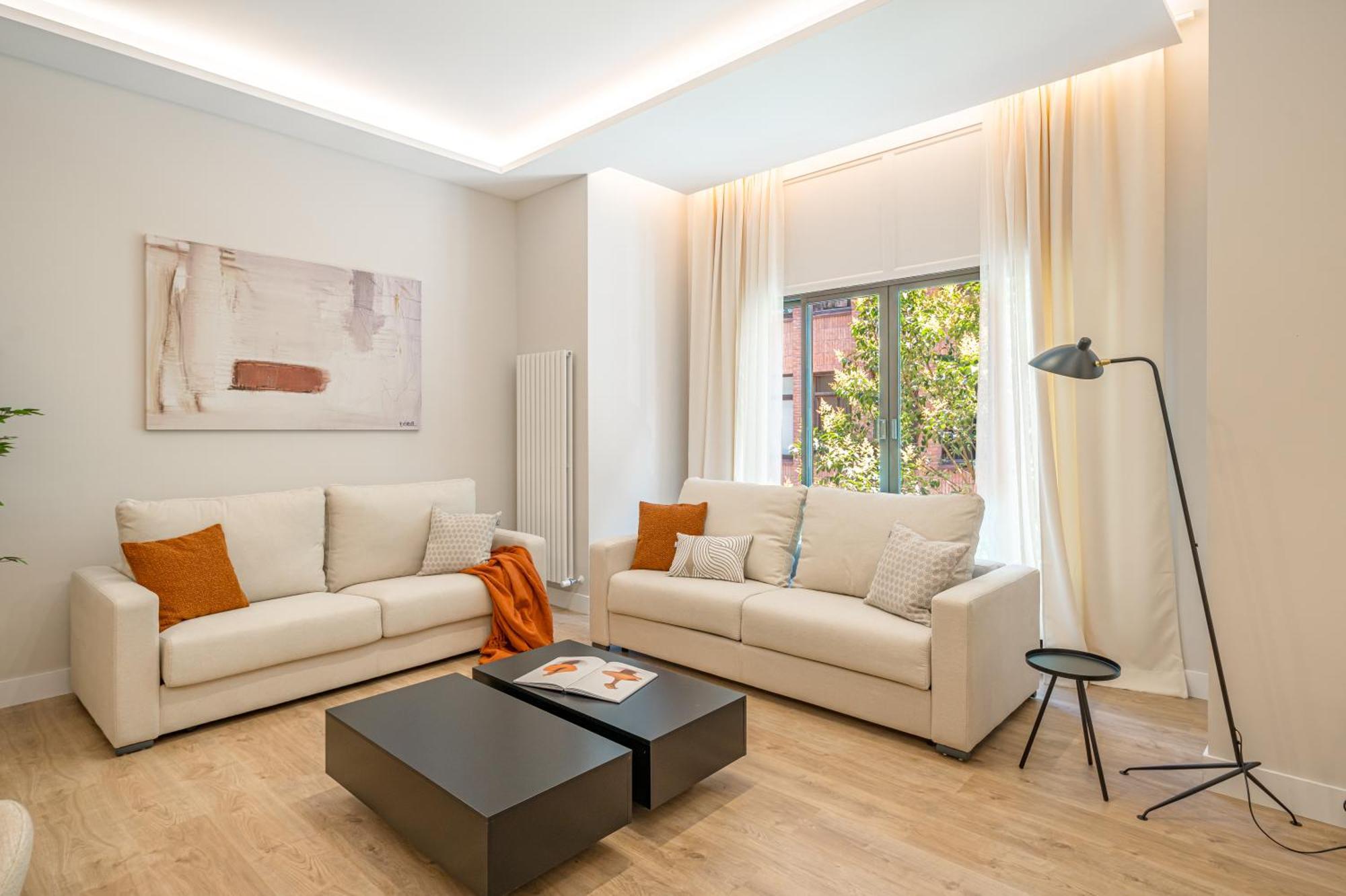 Centro Xxi Calle Principe 3br 3bh Madrid