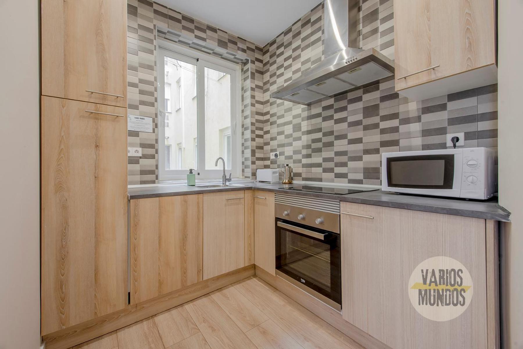 Agradable Piso De 3hab En El Rastro-centro De Apartment